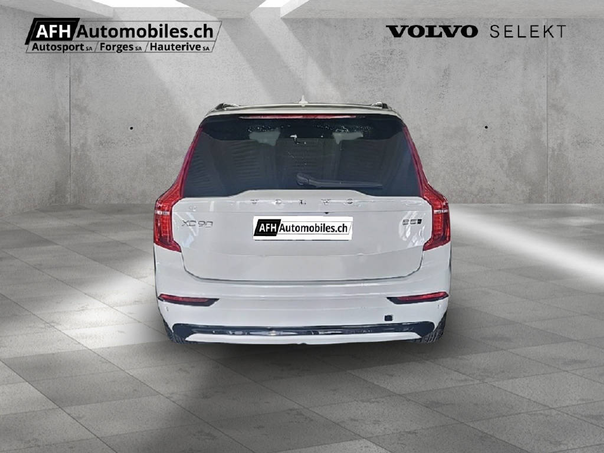 listing desktop thumbnail image 3