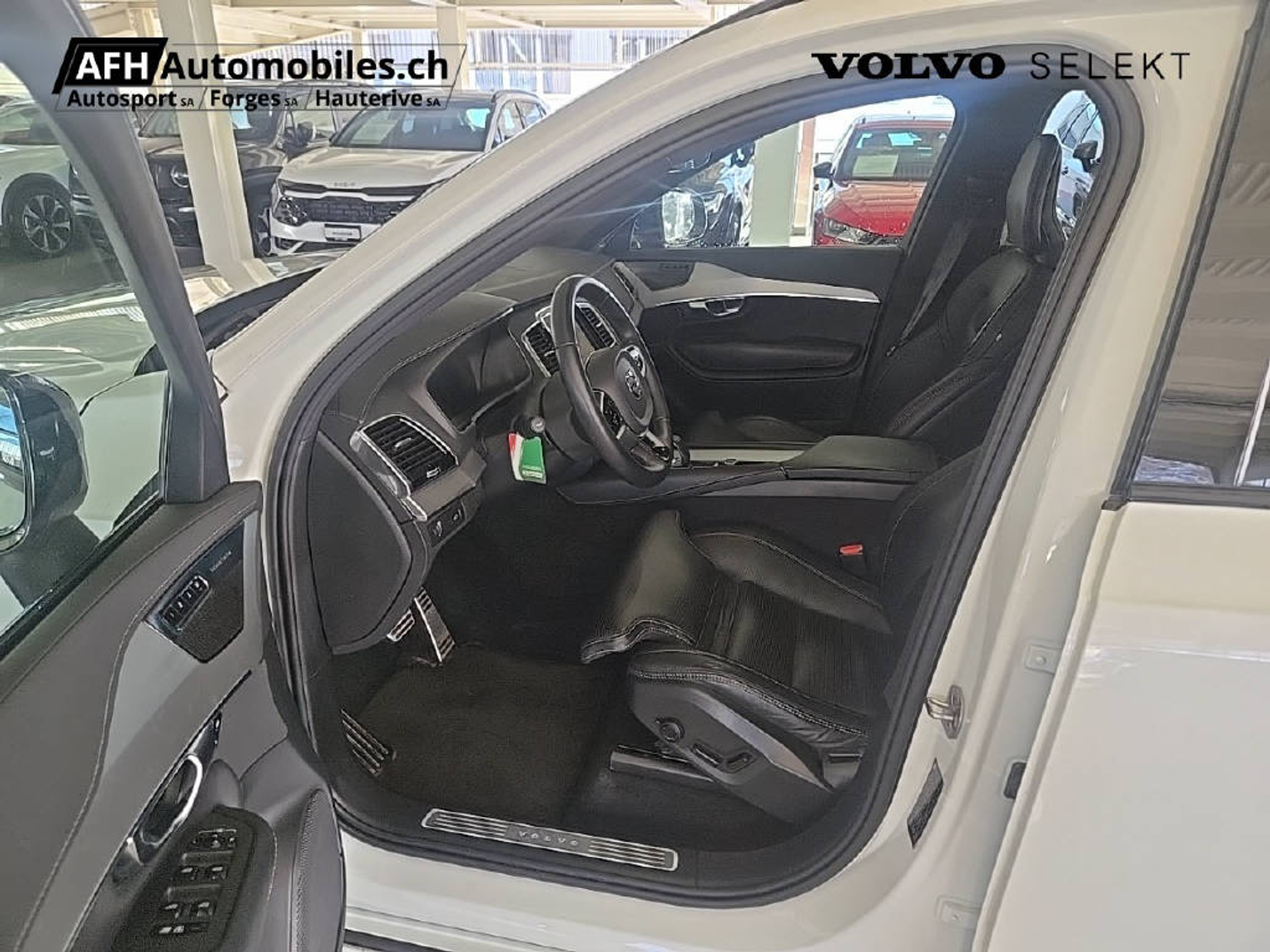 listing desktop thumbnail image 13