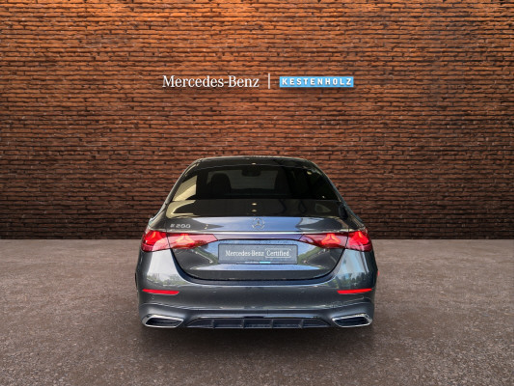 listing desktop thumbnail image 5