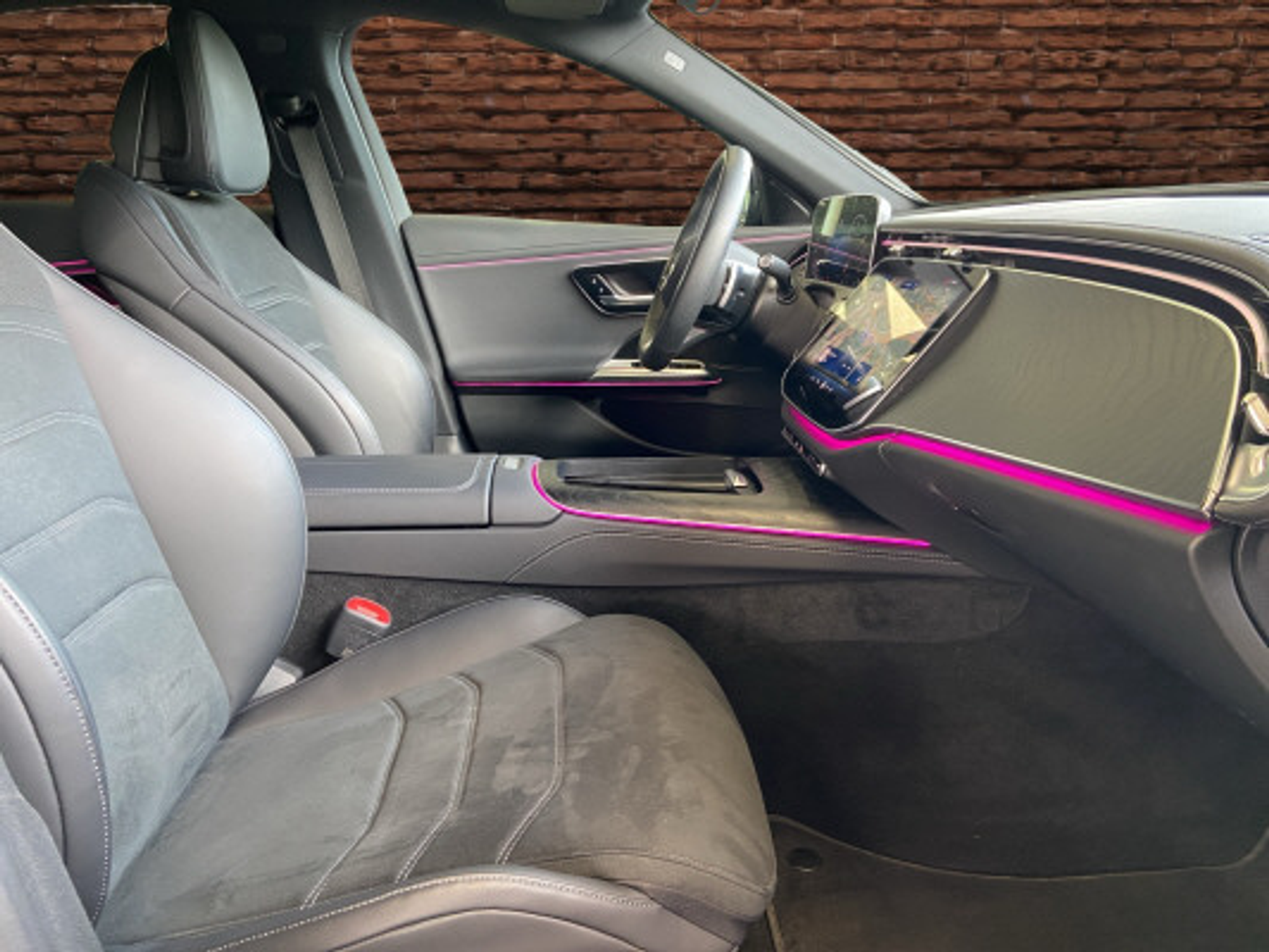 listing desktop thumbnail image 10