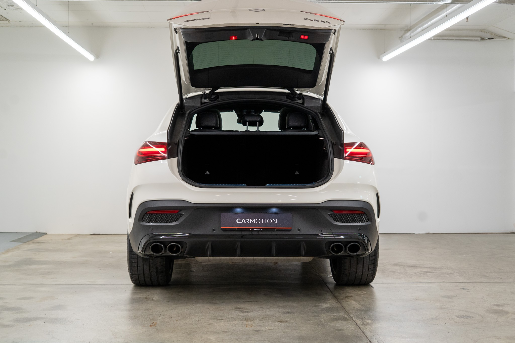 listing desktop thumbnail image 5