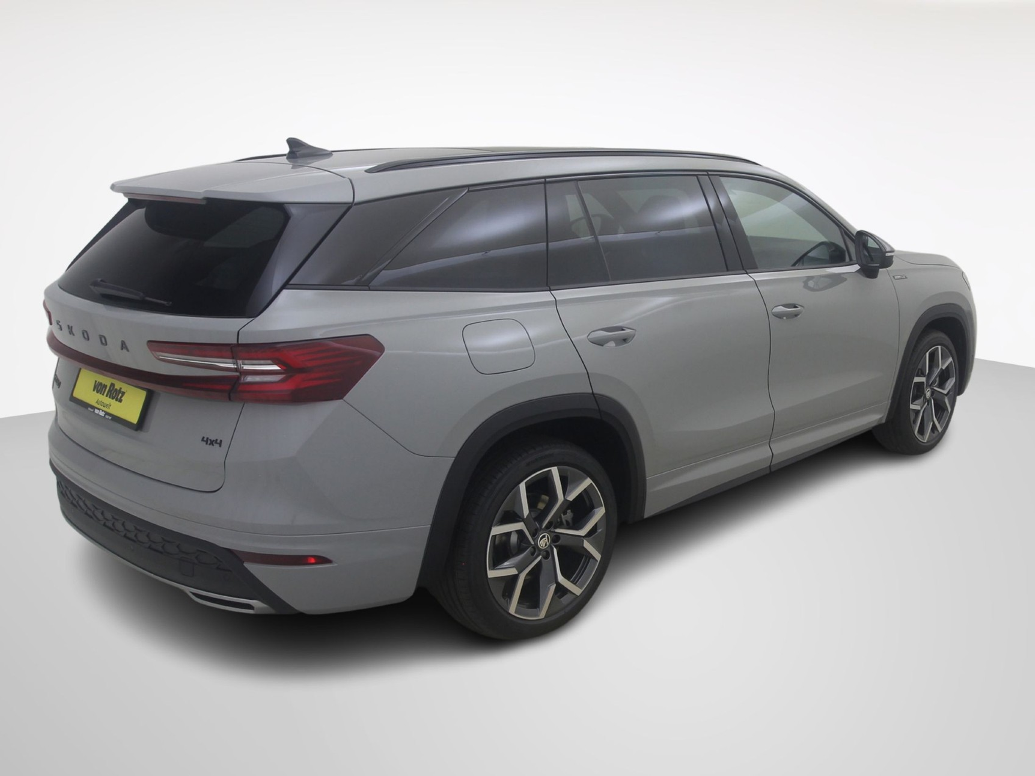 listing desktop thumbnail image 5