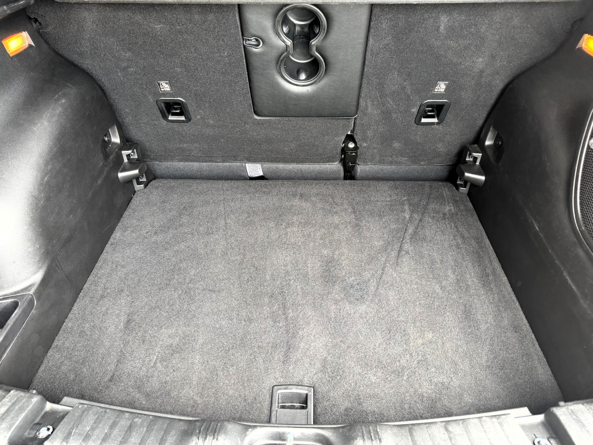 listing desktop thumbnail image 20