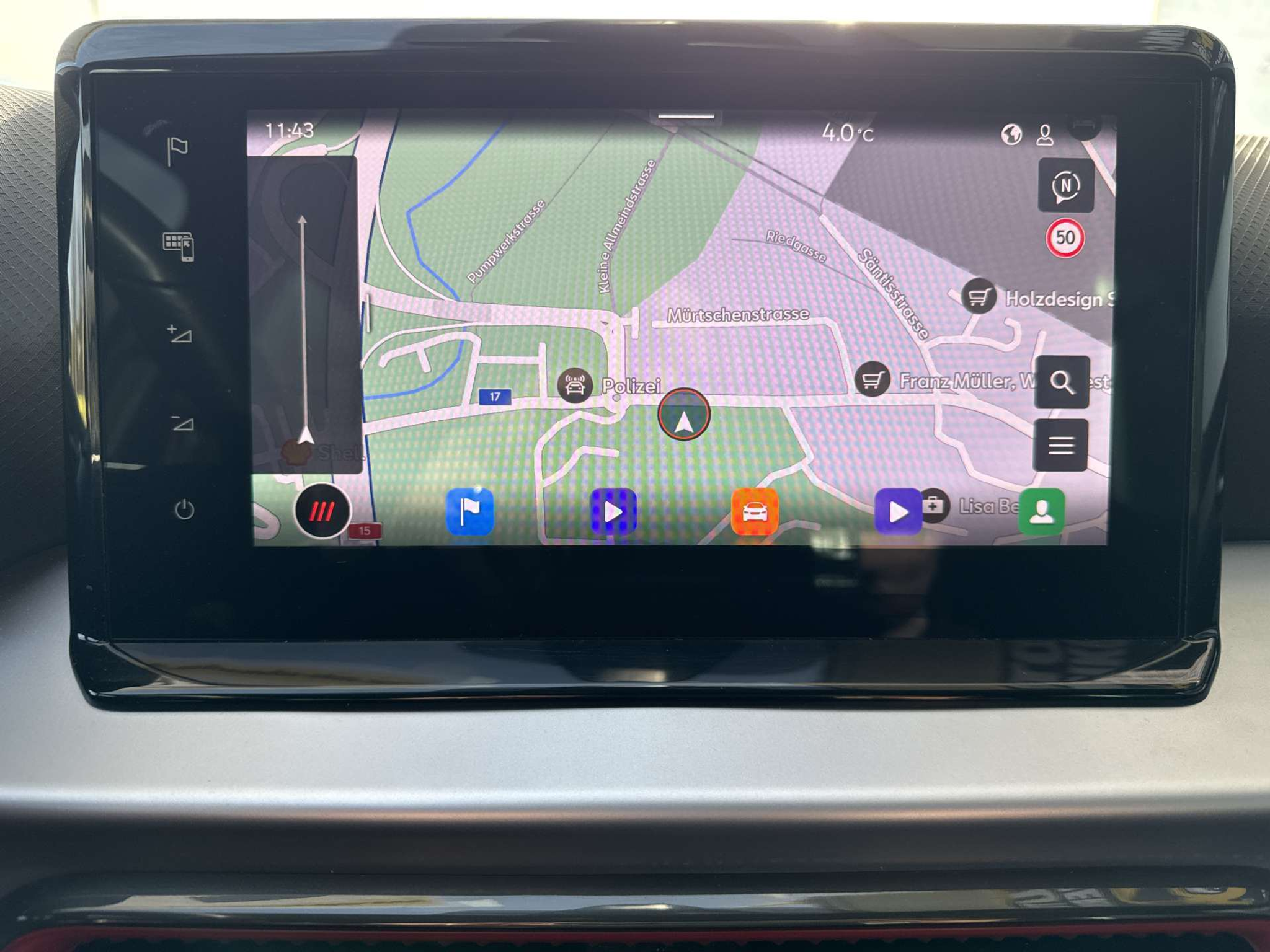 listing desktop thumbnail image 1