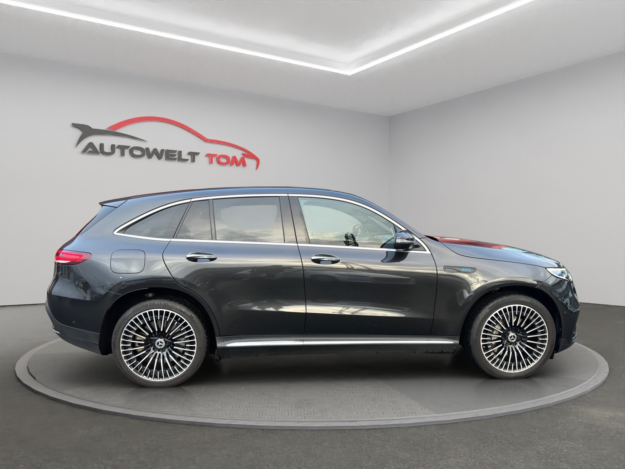 listing desktop thumbnail image 5