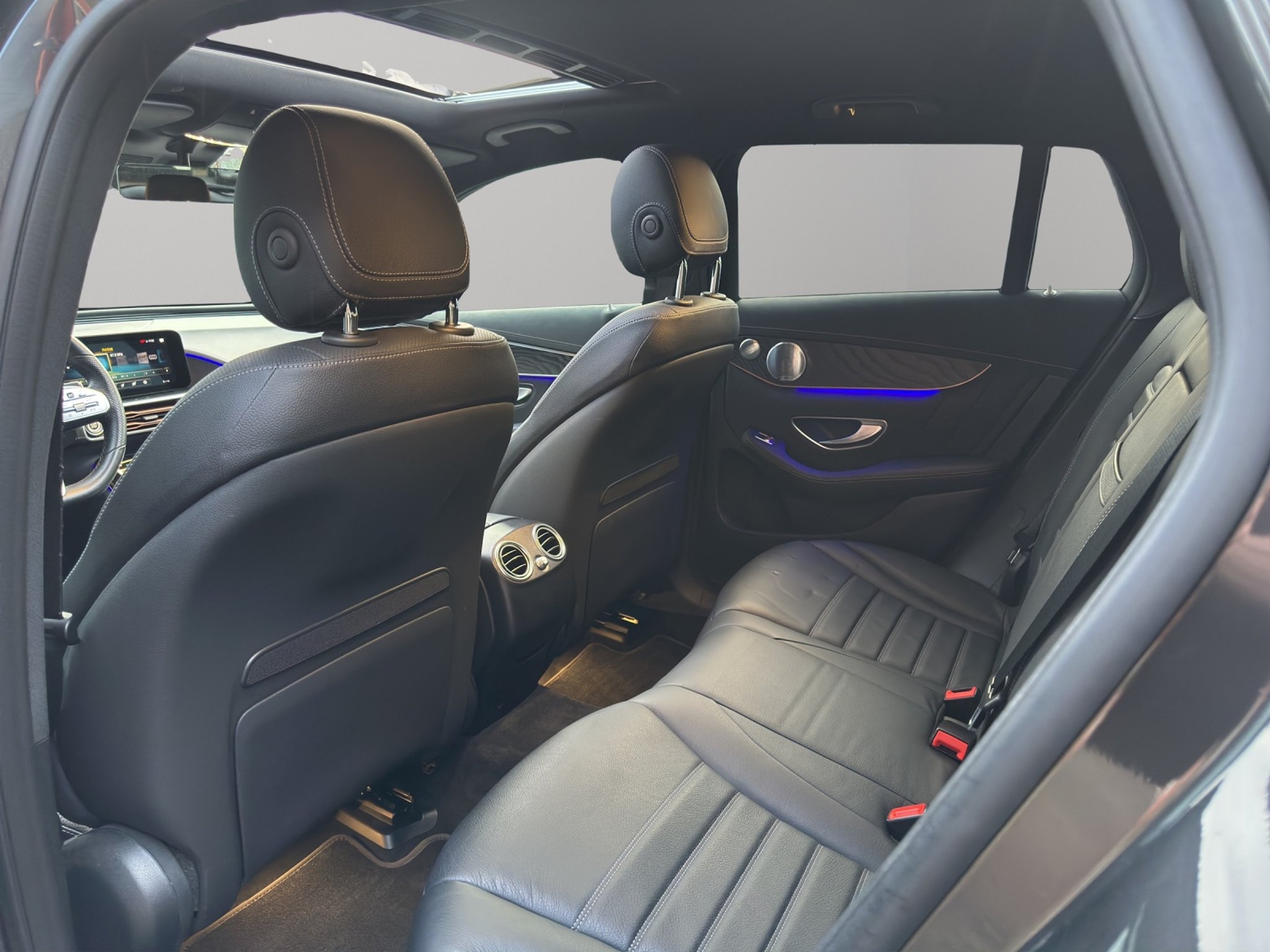 listing desktop thumbnail image 10