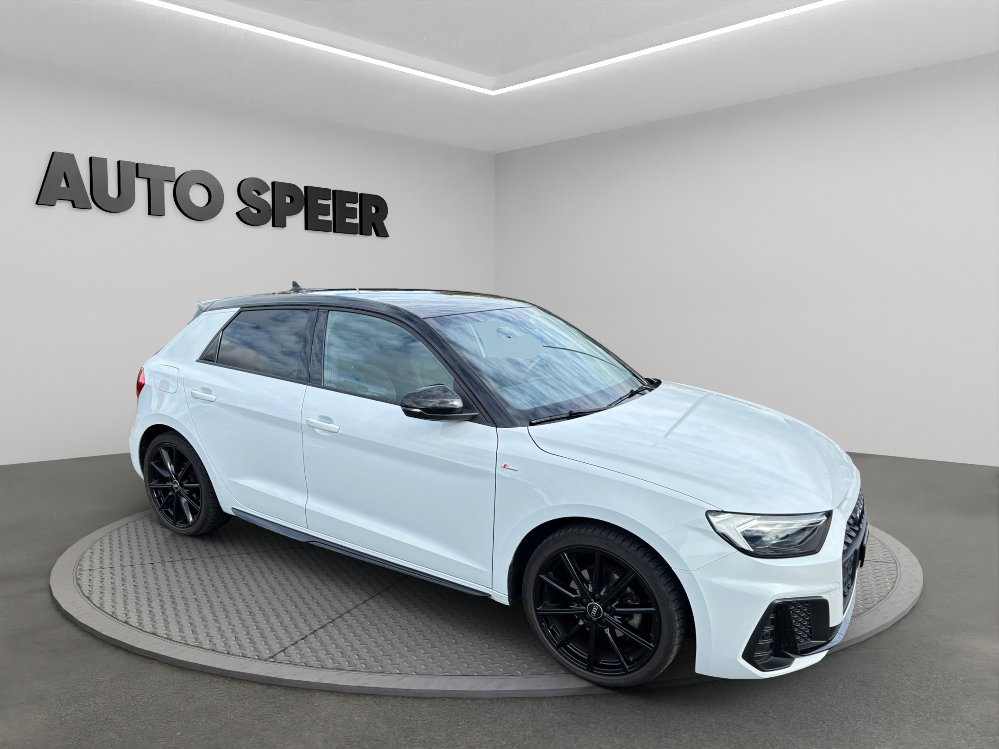 listing desktop thumbnail image 3