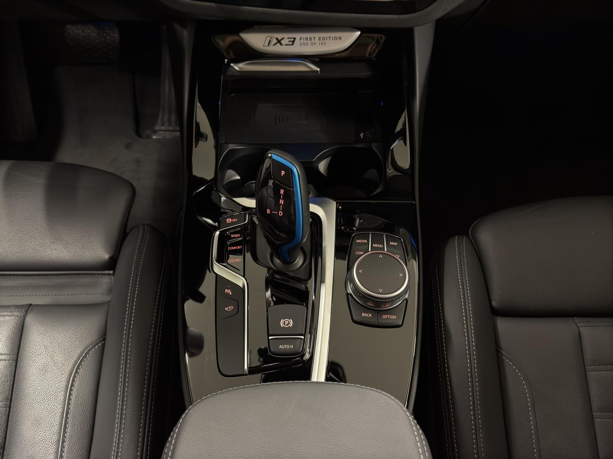 listing desktop thumbnail image 17