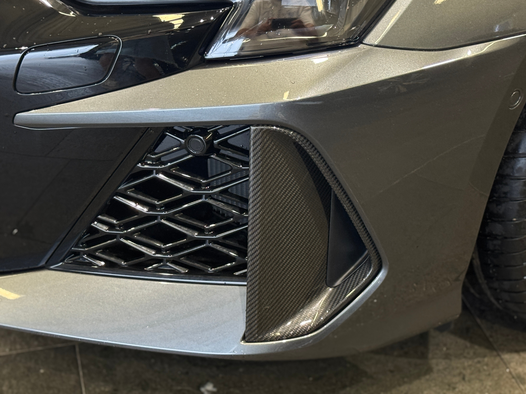 listing desktop thumbnail image 26