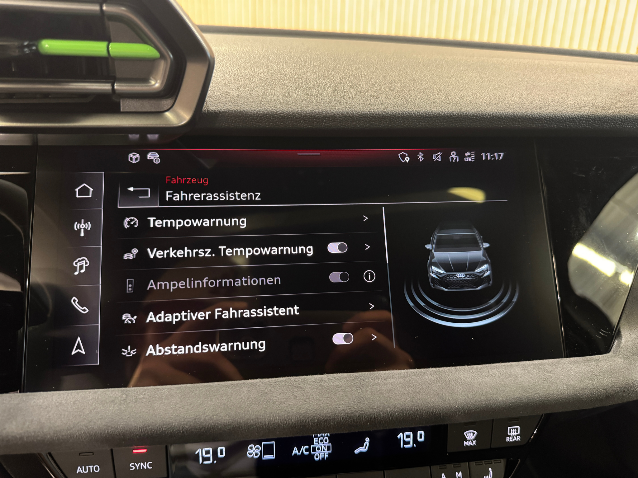 listing desktop thumbnail image 13