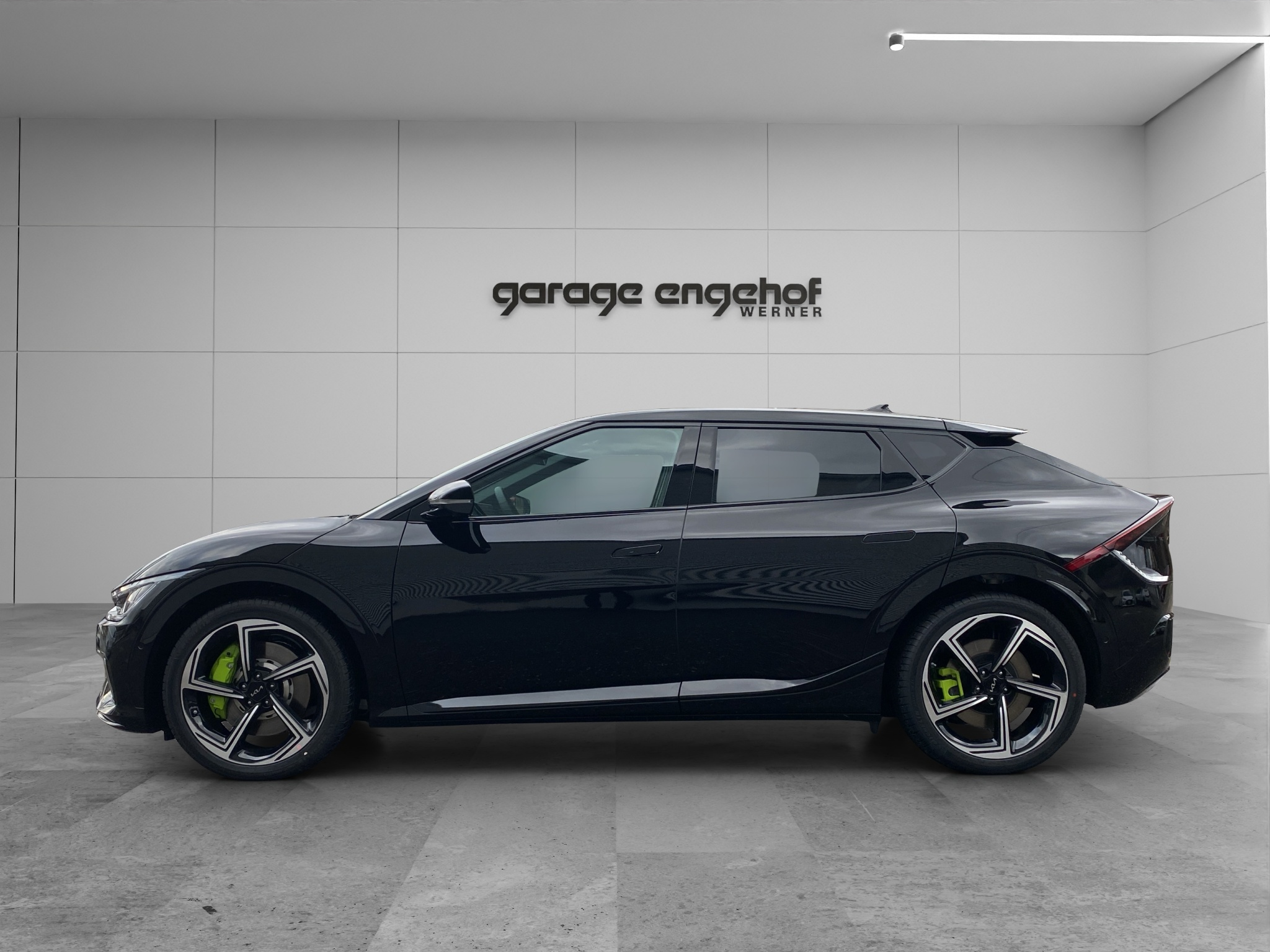 listing desktop thumbnail image 2