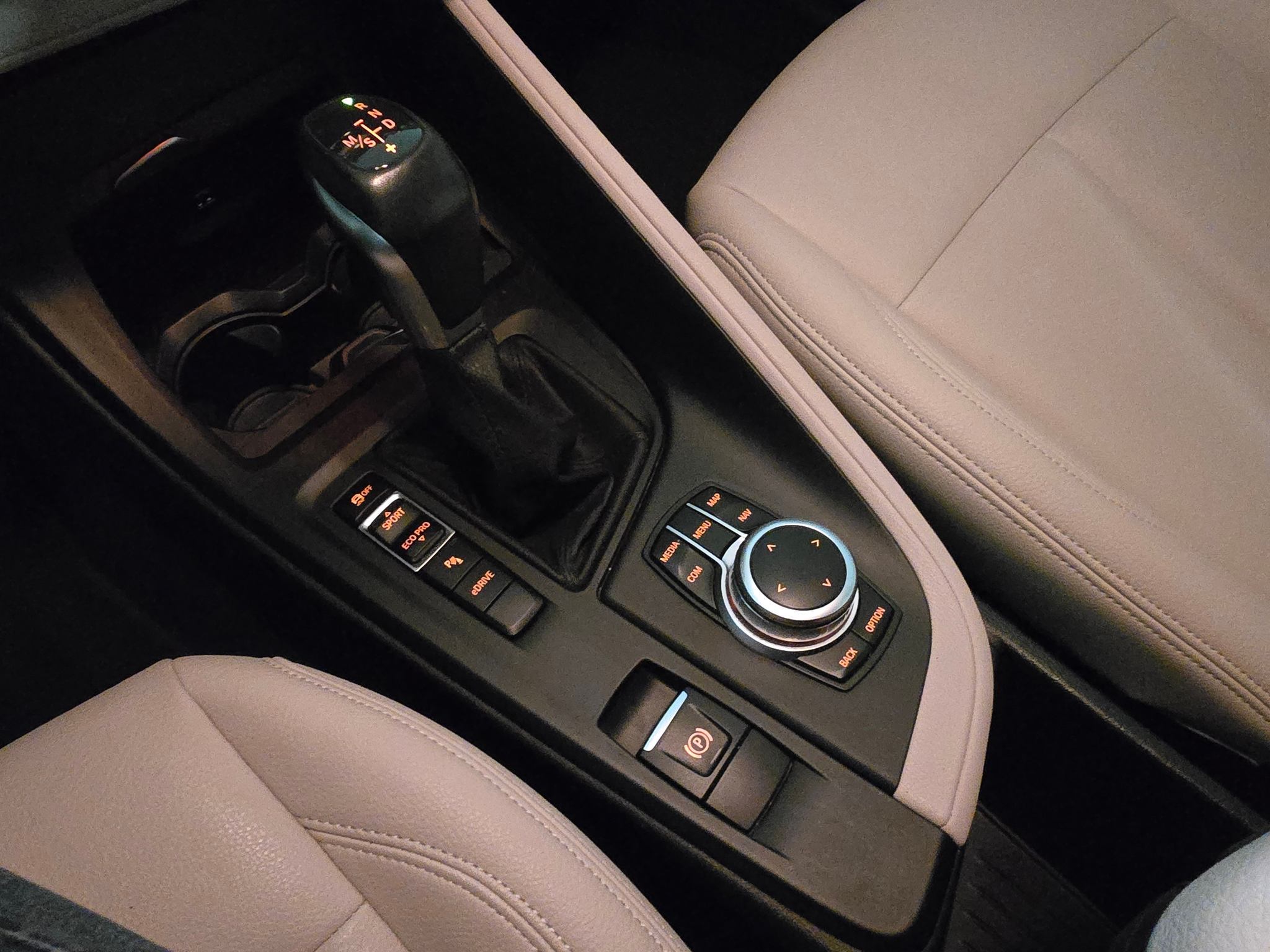 listing desktop thumbnail image 17