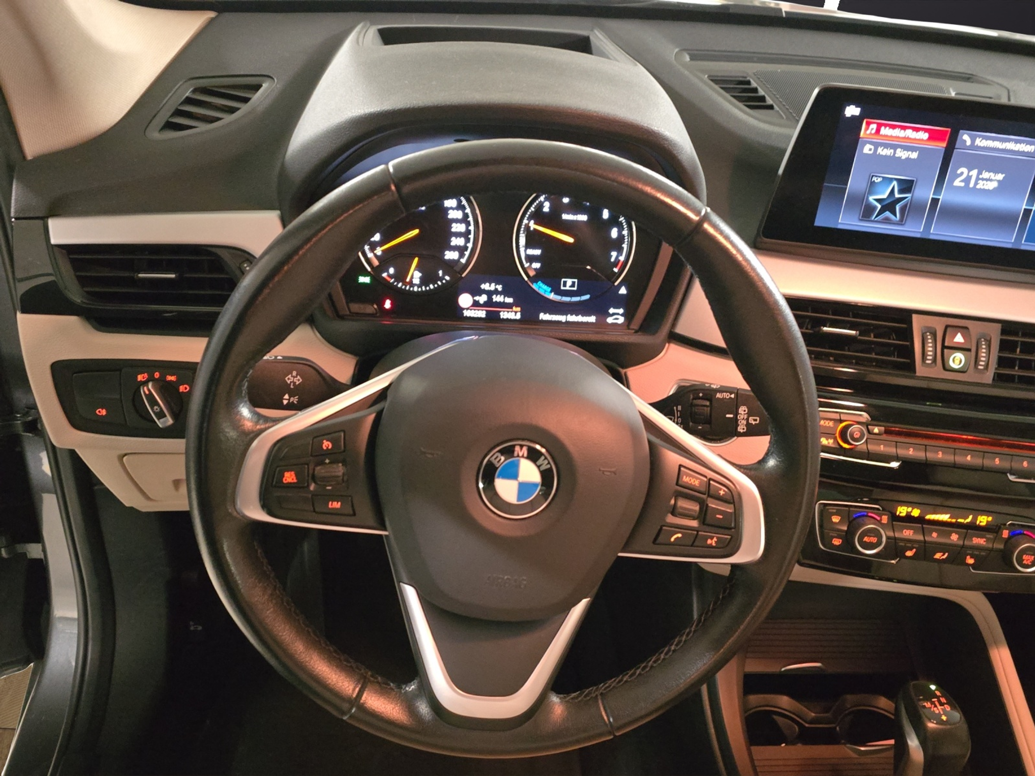 listing desktop thumbnail image 10