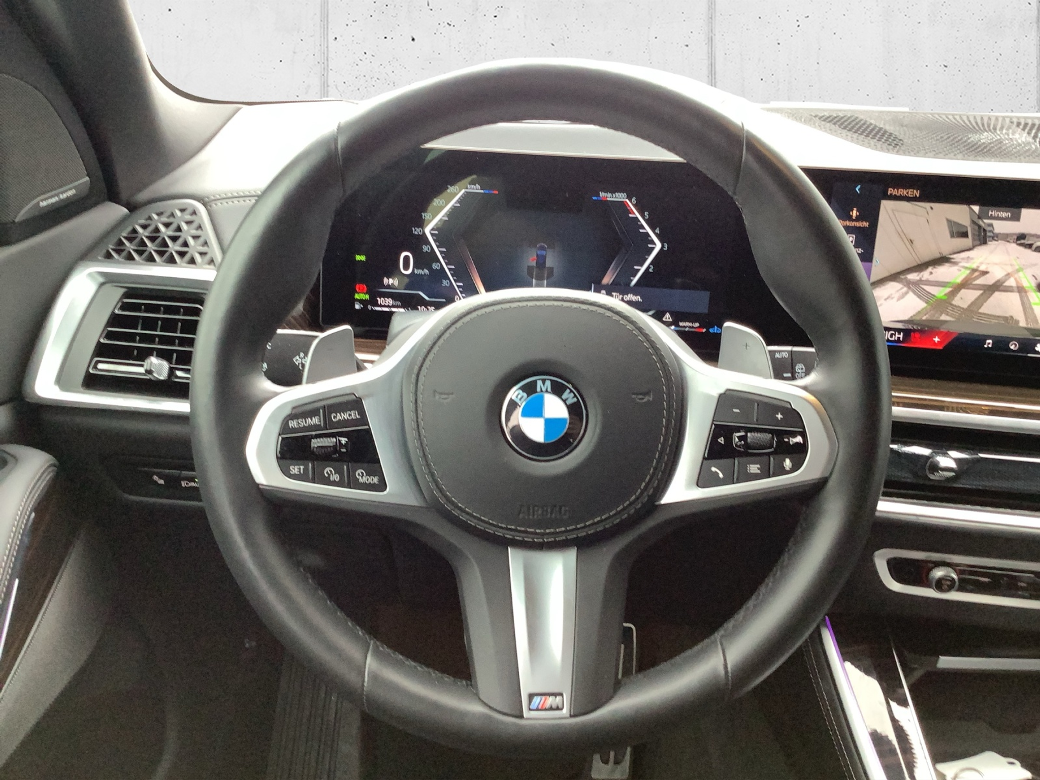 listing desktop thumbnail image 13