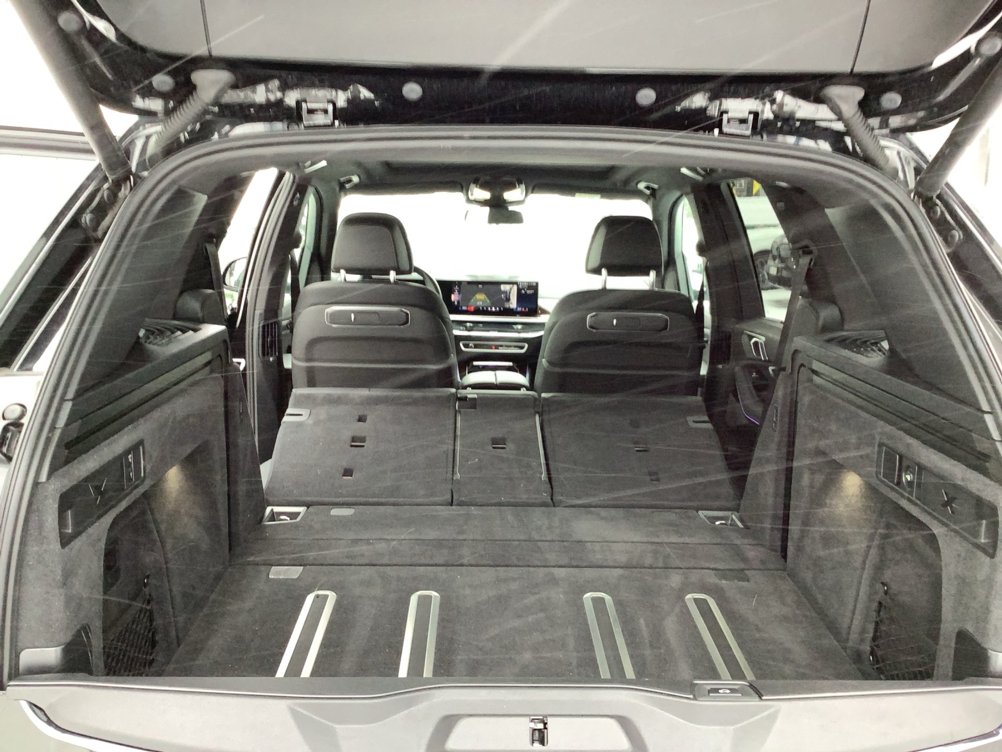 listing desktop thumbnail image 20