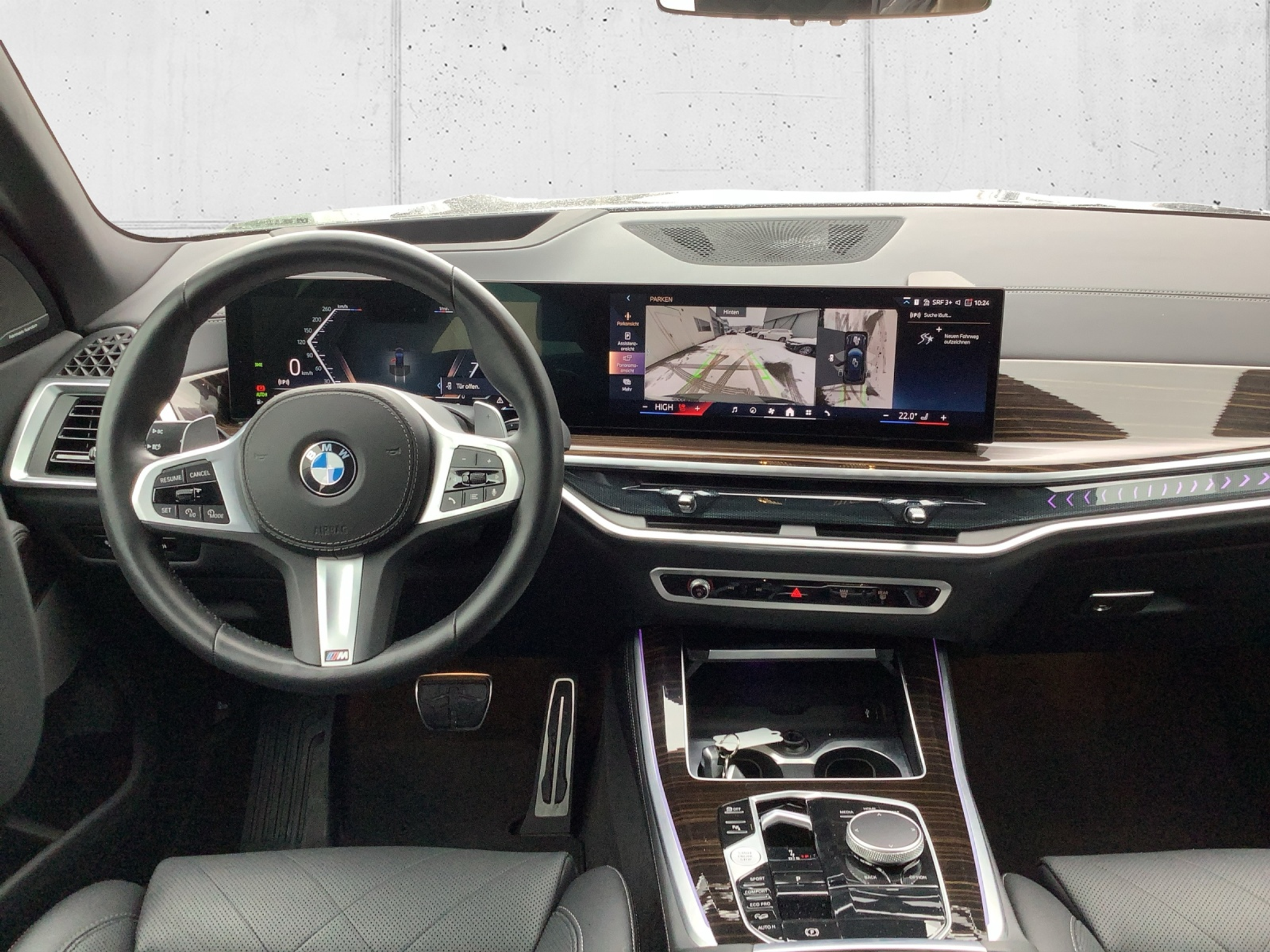 listing desktop thumbnail image 12