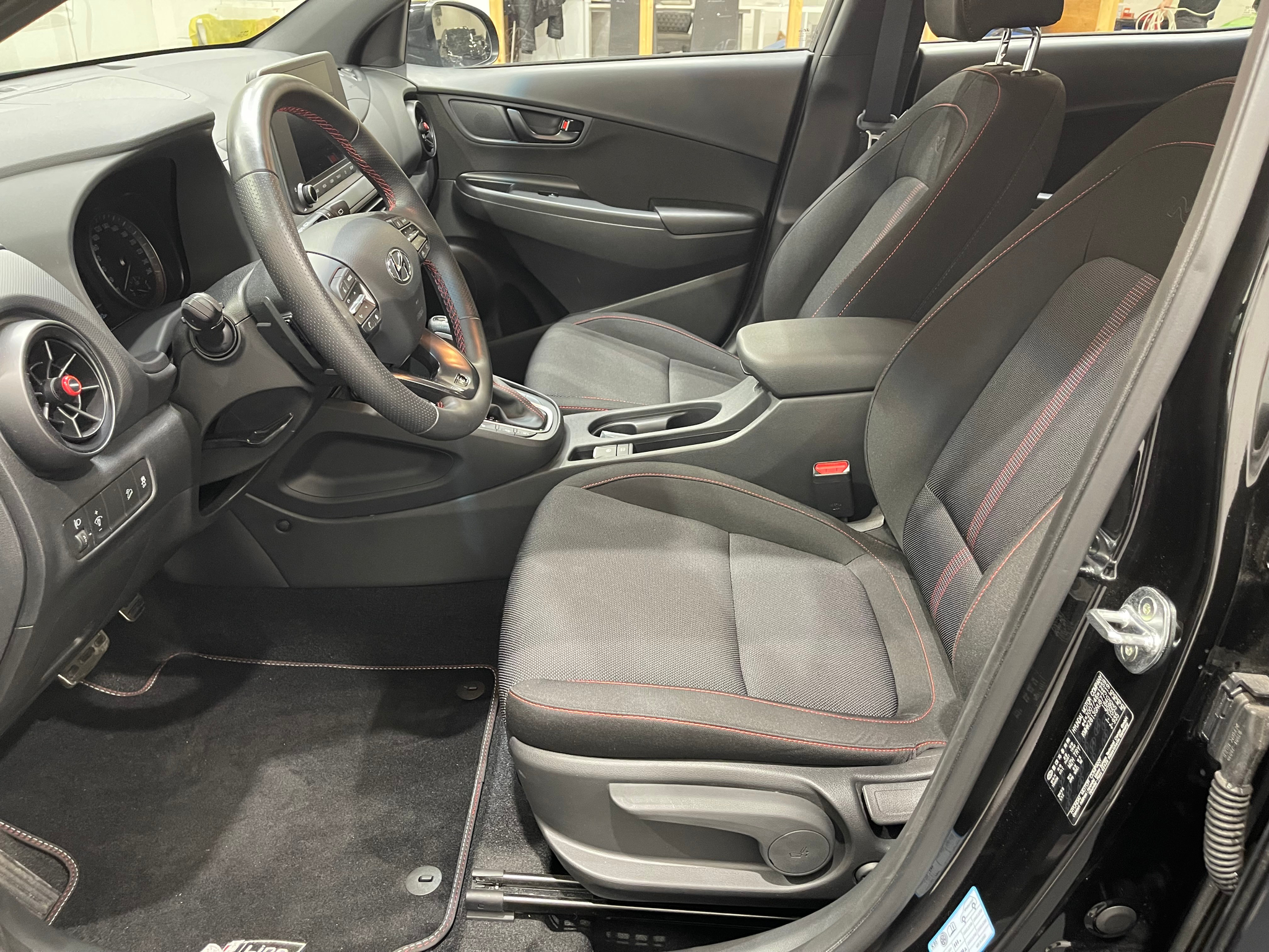 listing desktop thumbnail image 6