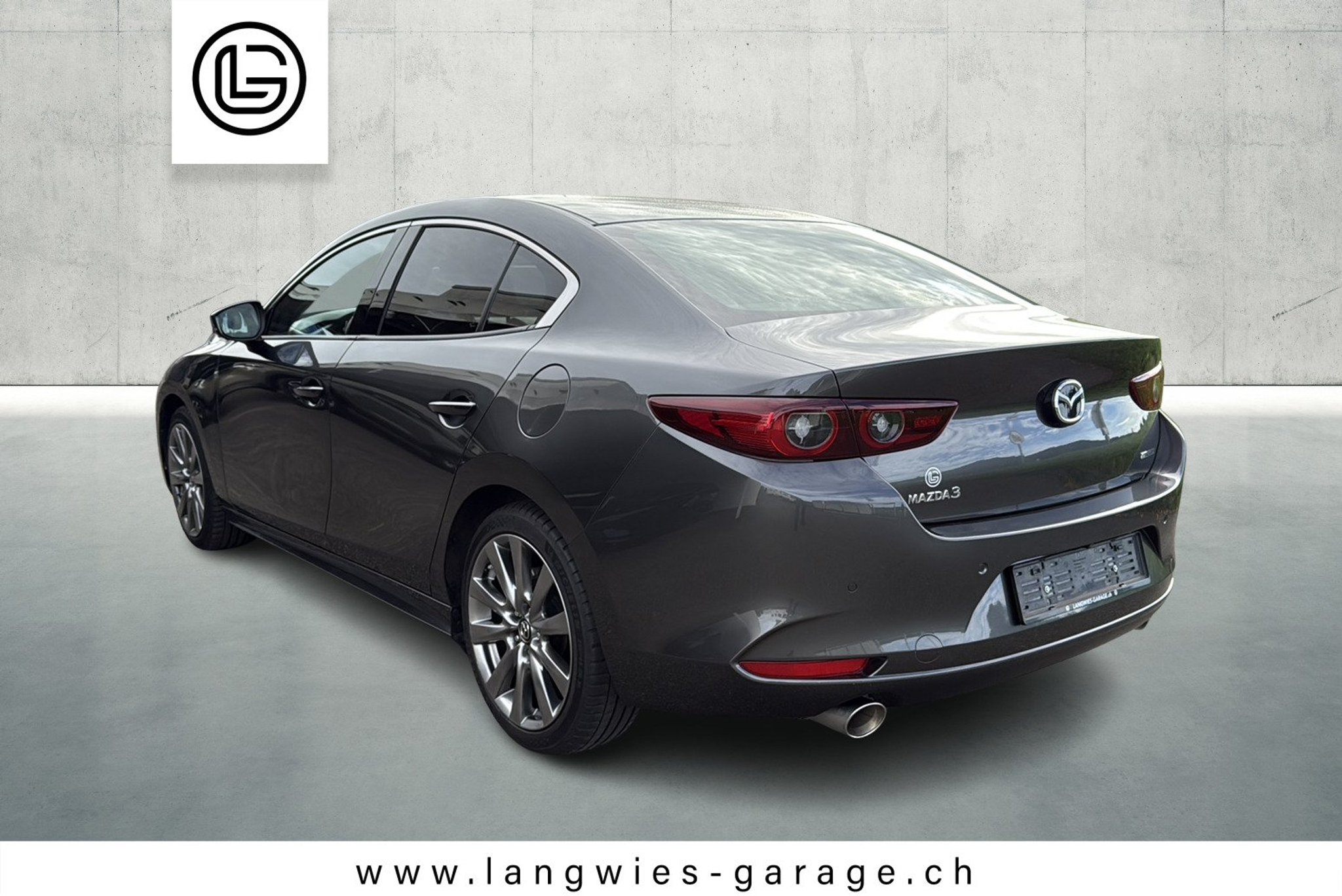 listing desktop thumbnail image 2