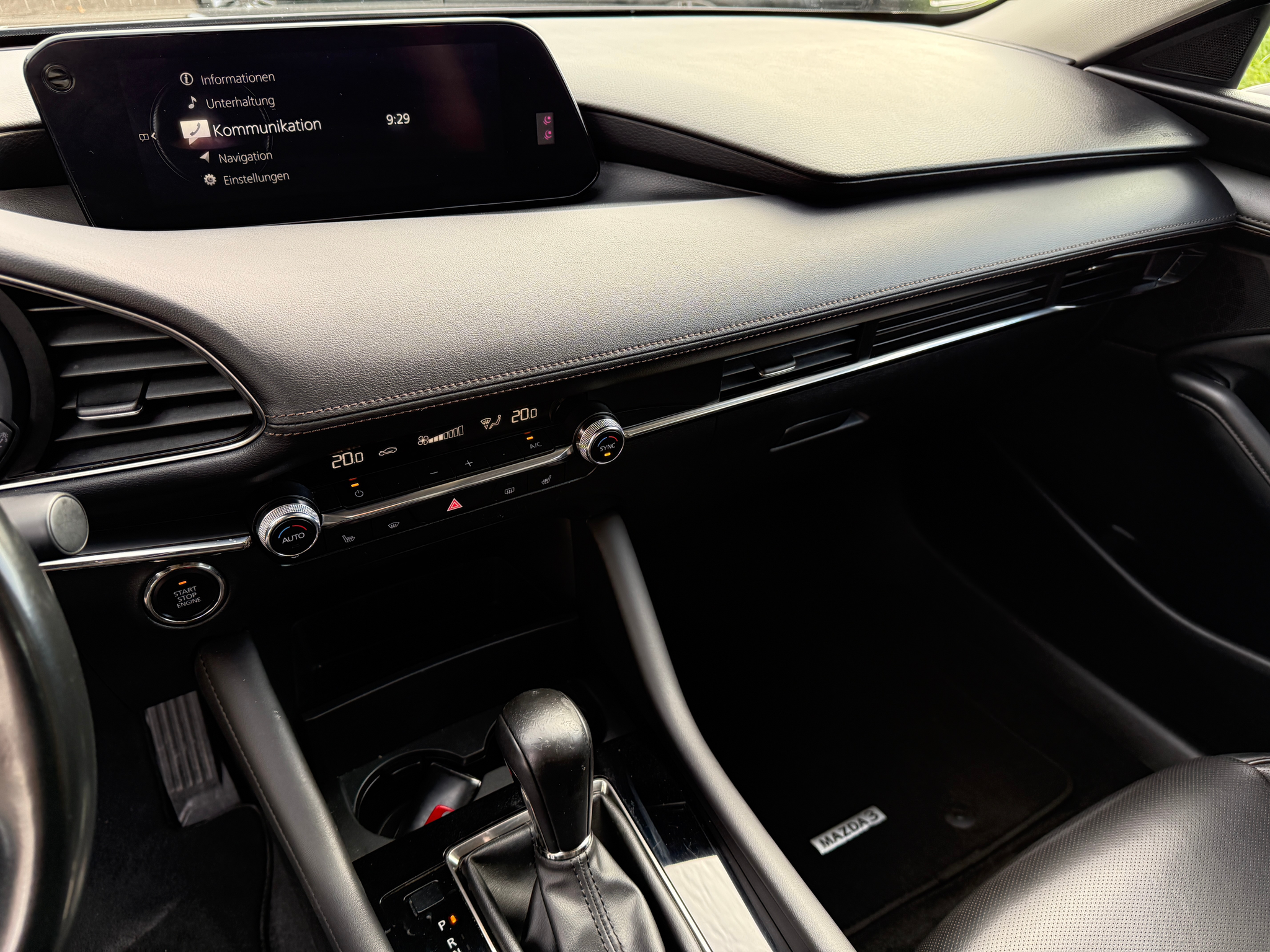 listing desktop thumbnail image 8