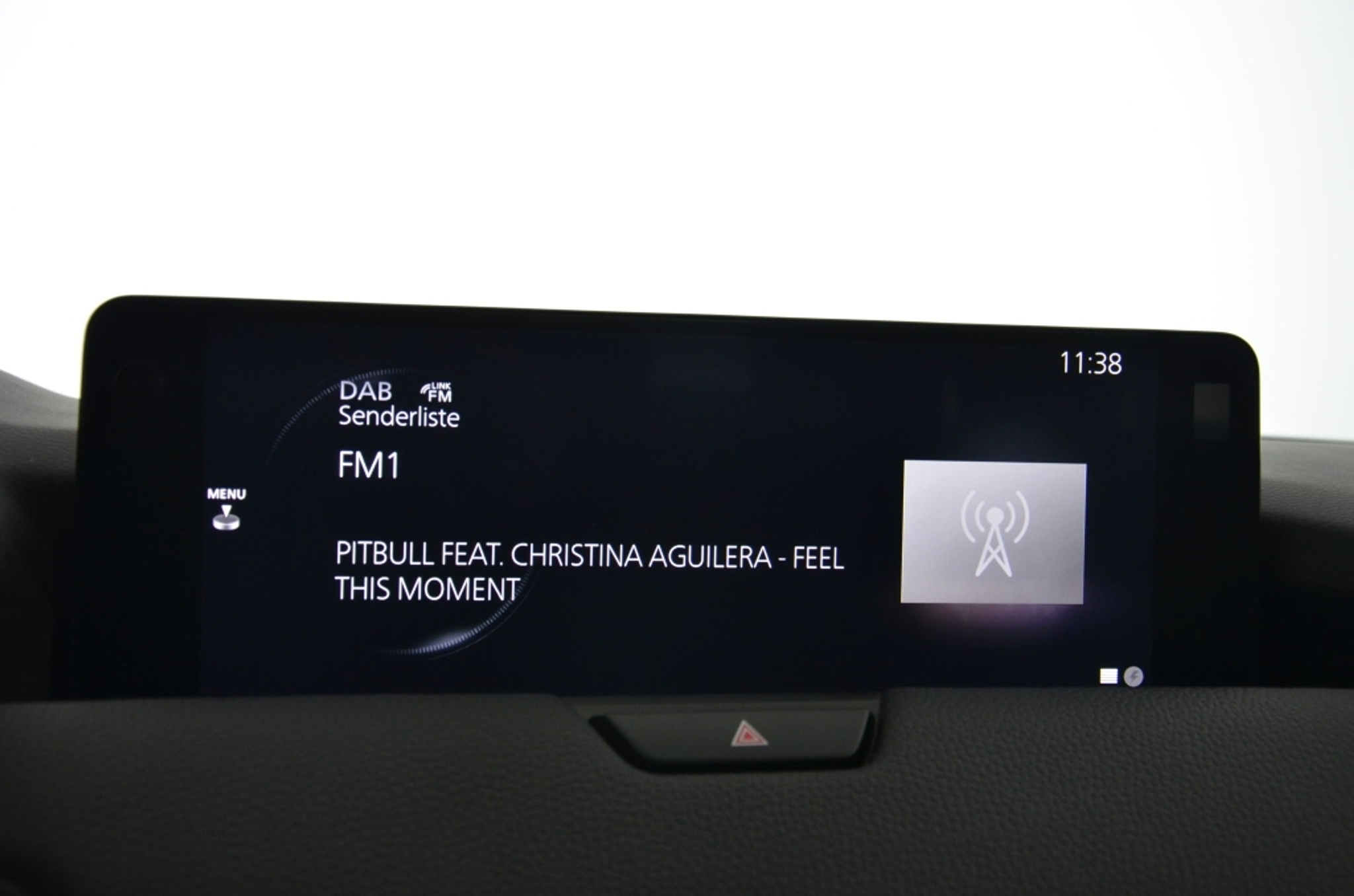 listing desktop thumbnail image 17