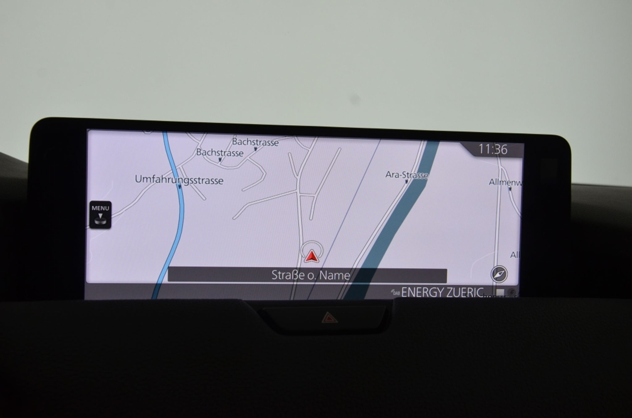 listing desktop thumbnail image 14