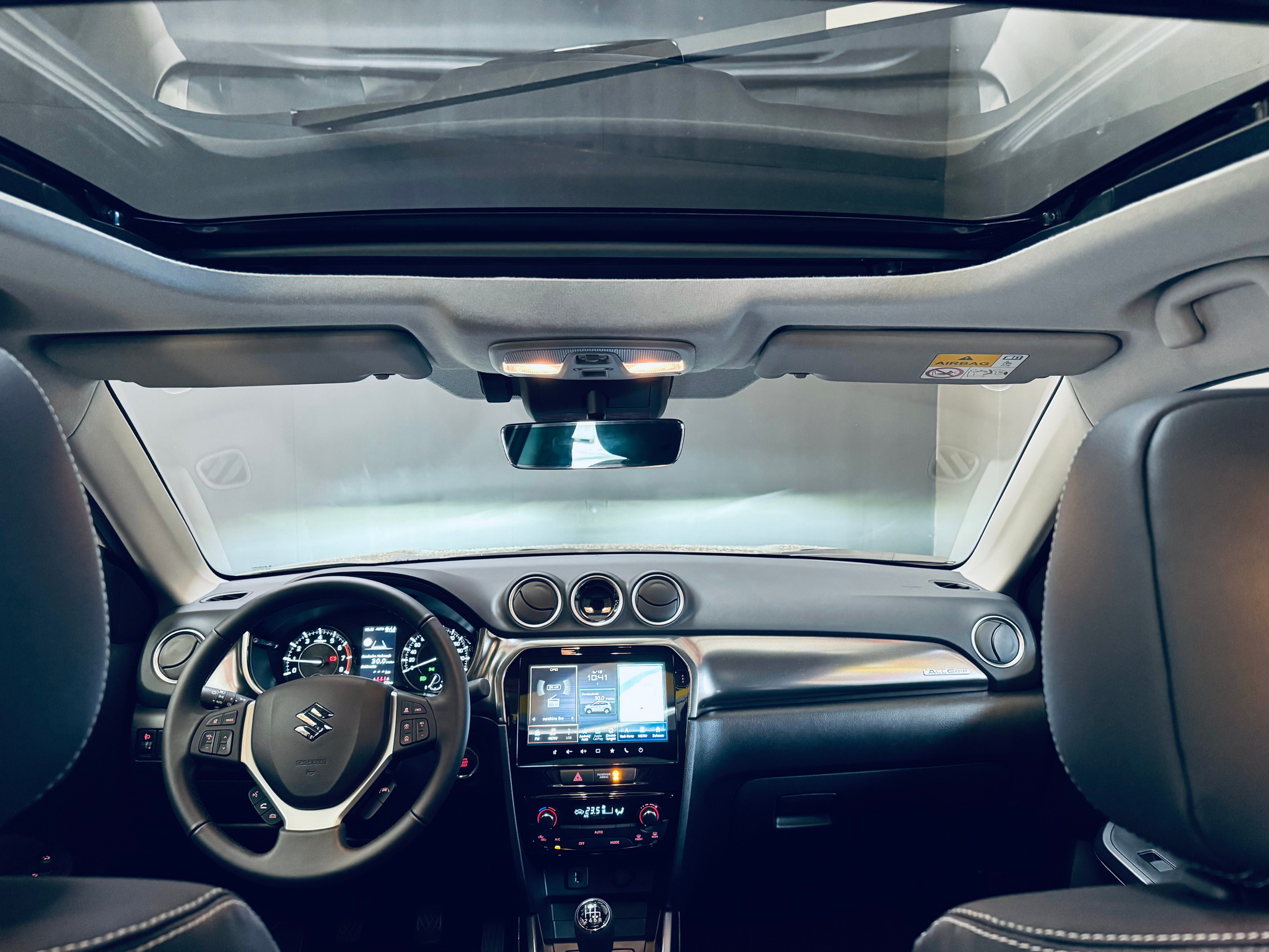 listing desktop thumbnail image 11