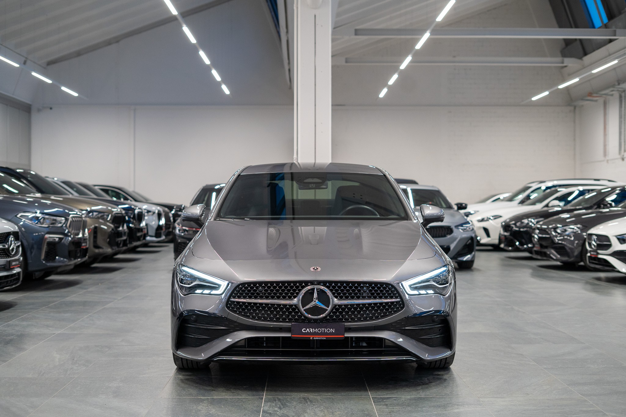 listing desktop thumbnail image 1