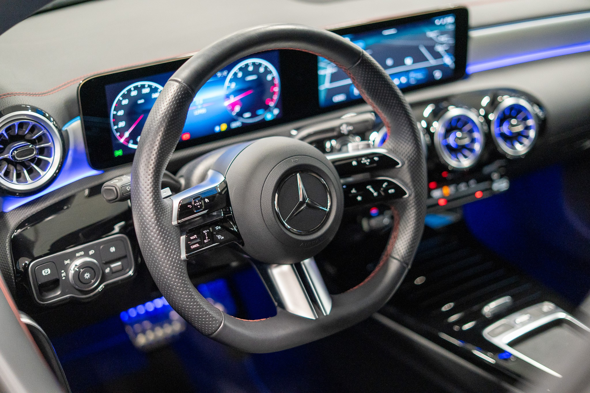 listing desktop thumbnail image 9