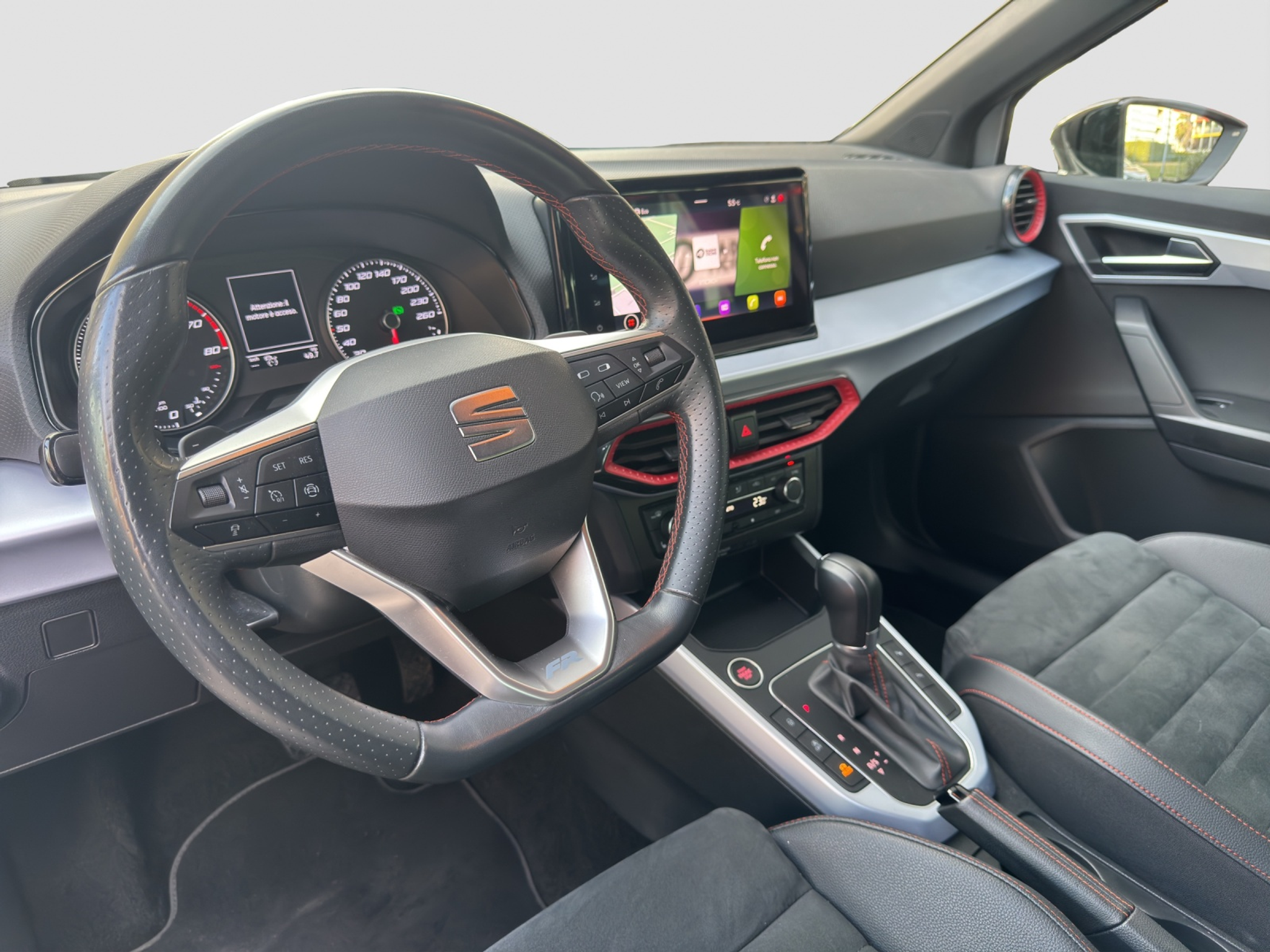 listing desktop thumbnail image 7