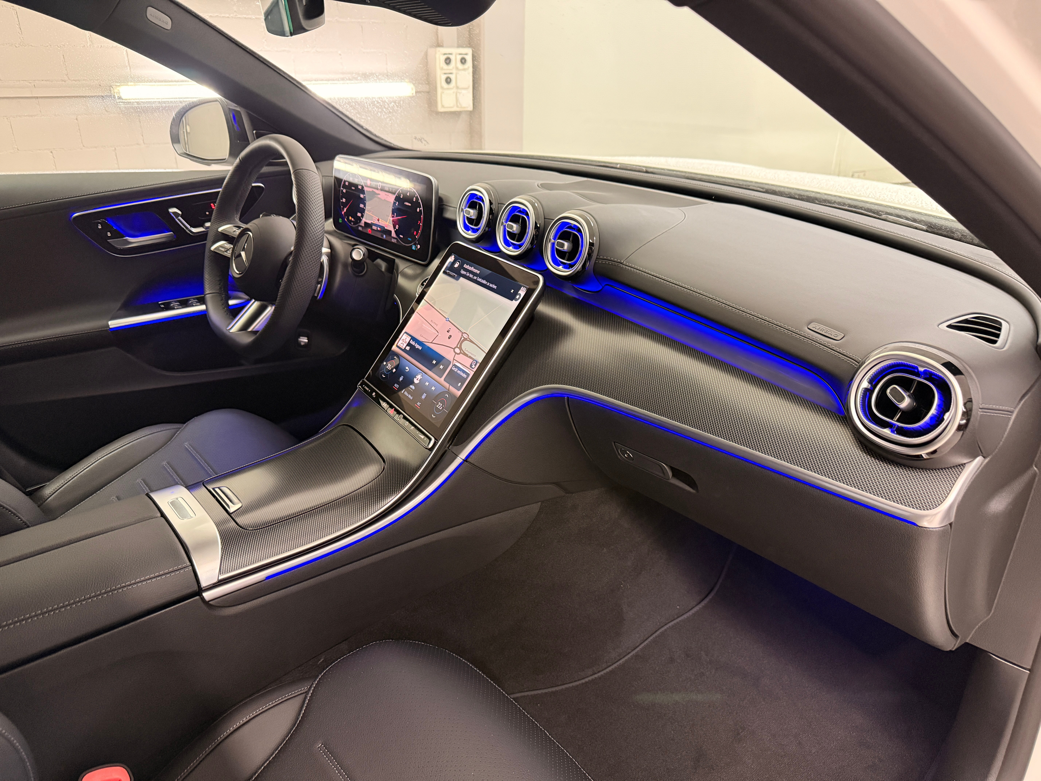 listing desktop thumbnail image 9