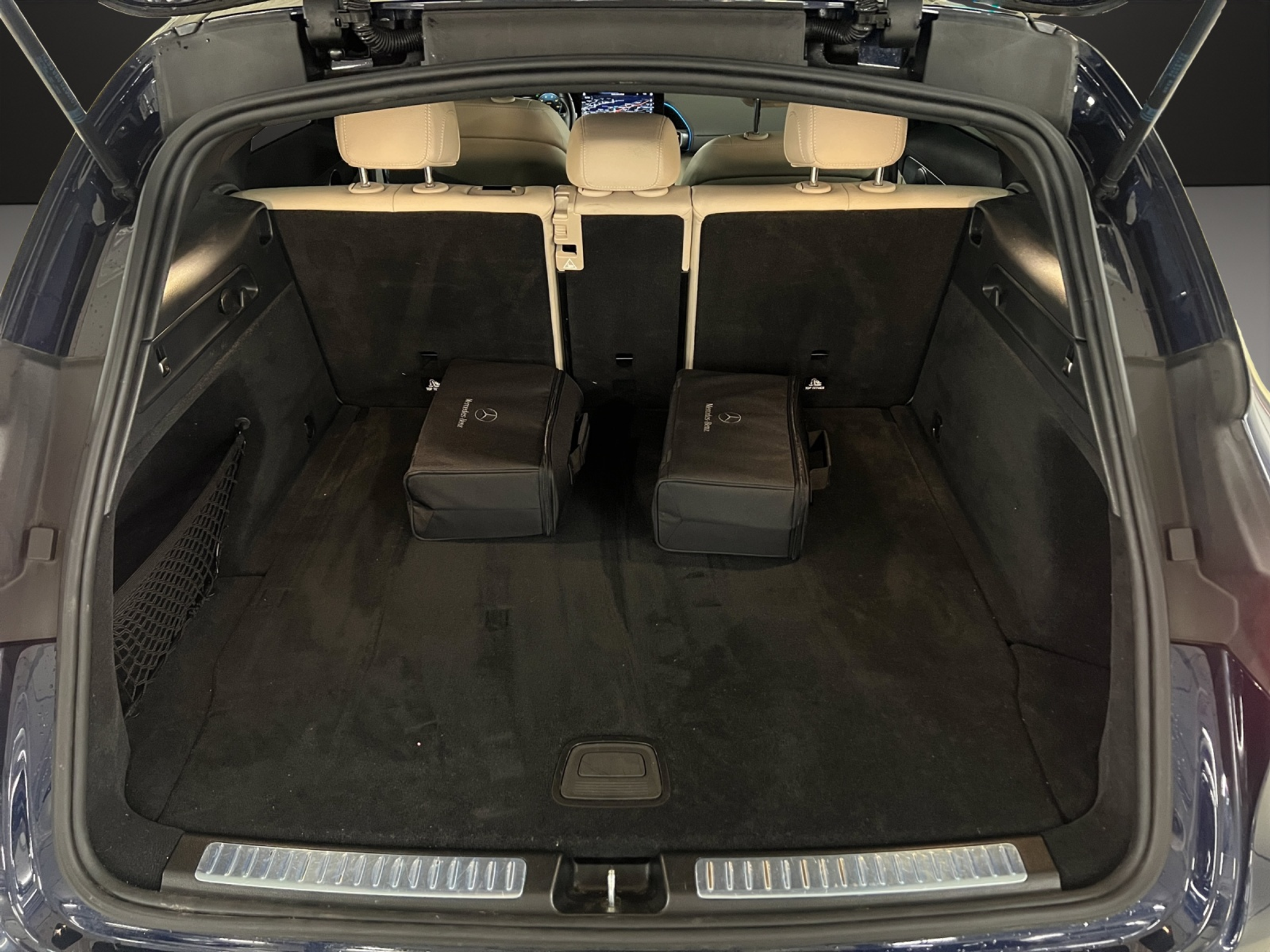 listing desktop thumbnail image 12