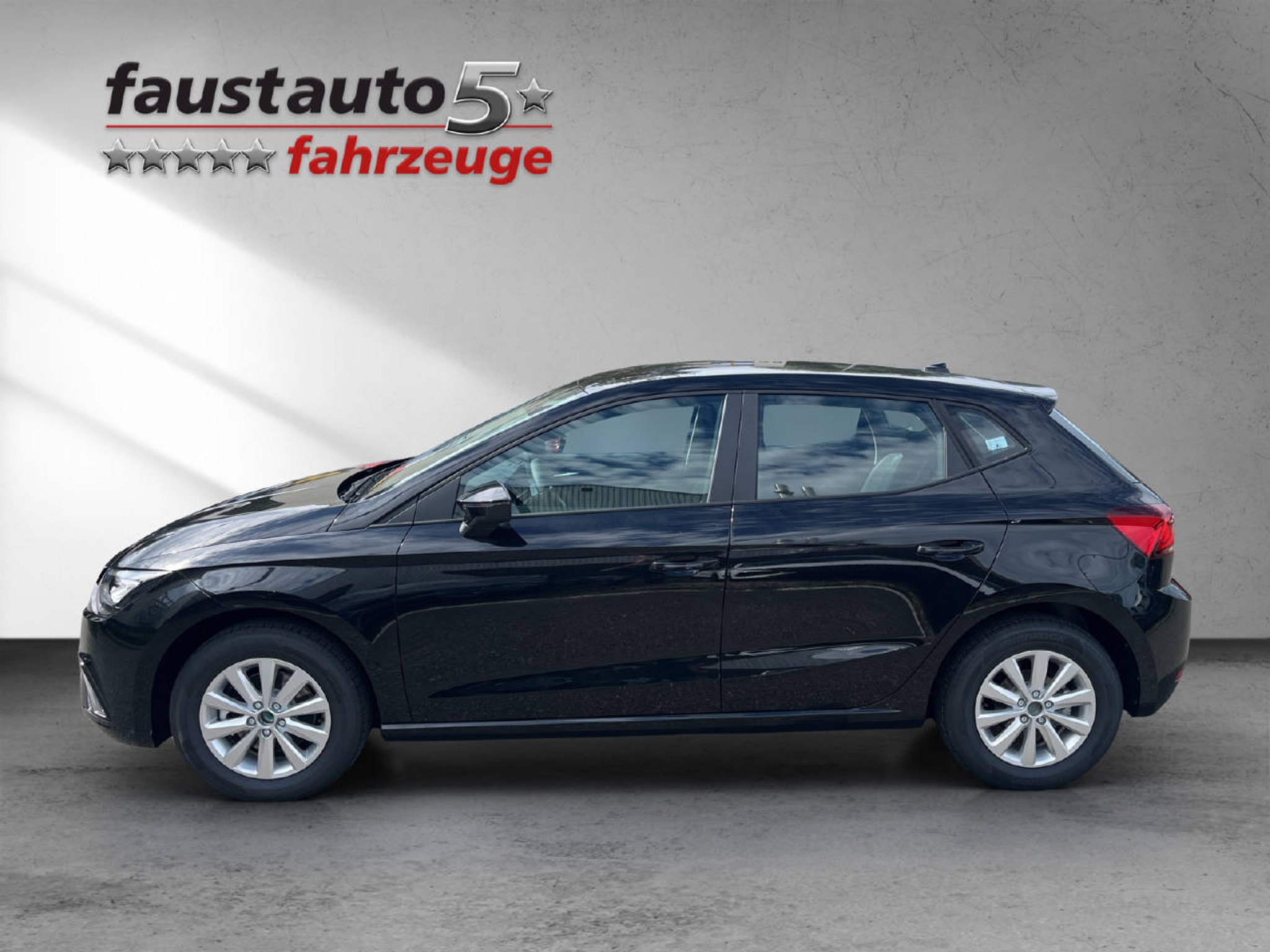 listing desktop thumbnail image 2