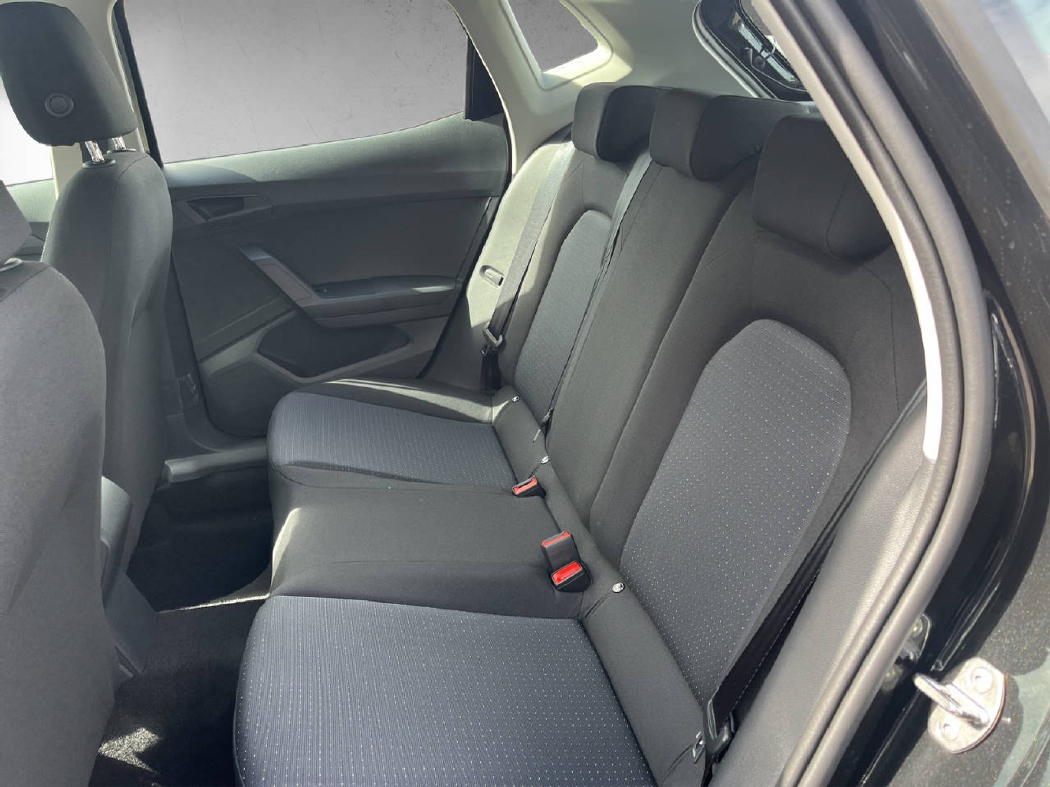 listing desktop thumbnail image 12