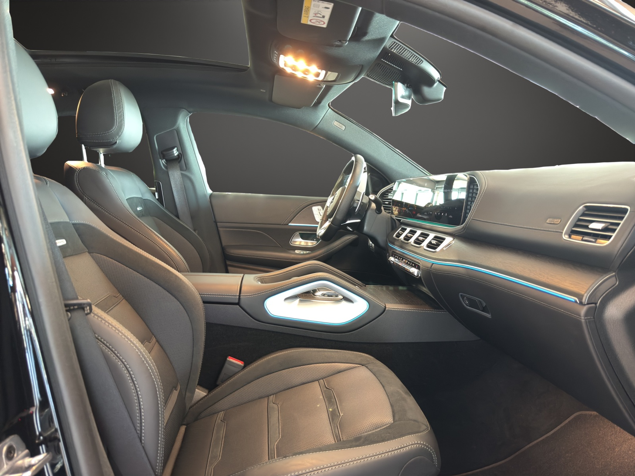 listing desktop thumbnail image 10