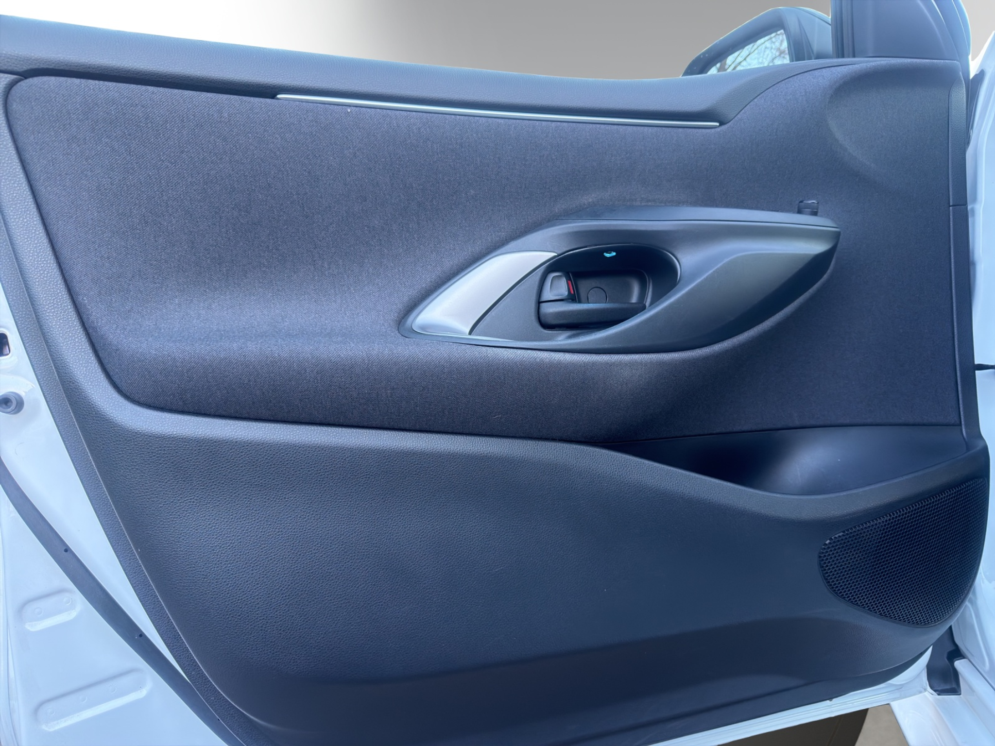 listing desktop thumbnail image 11