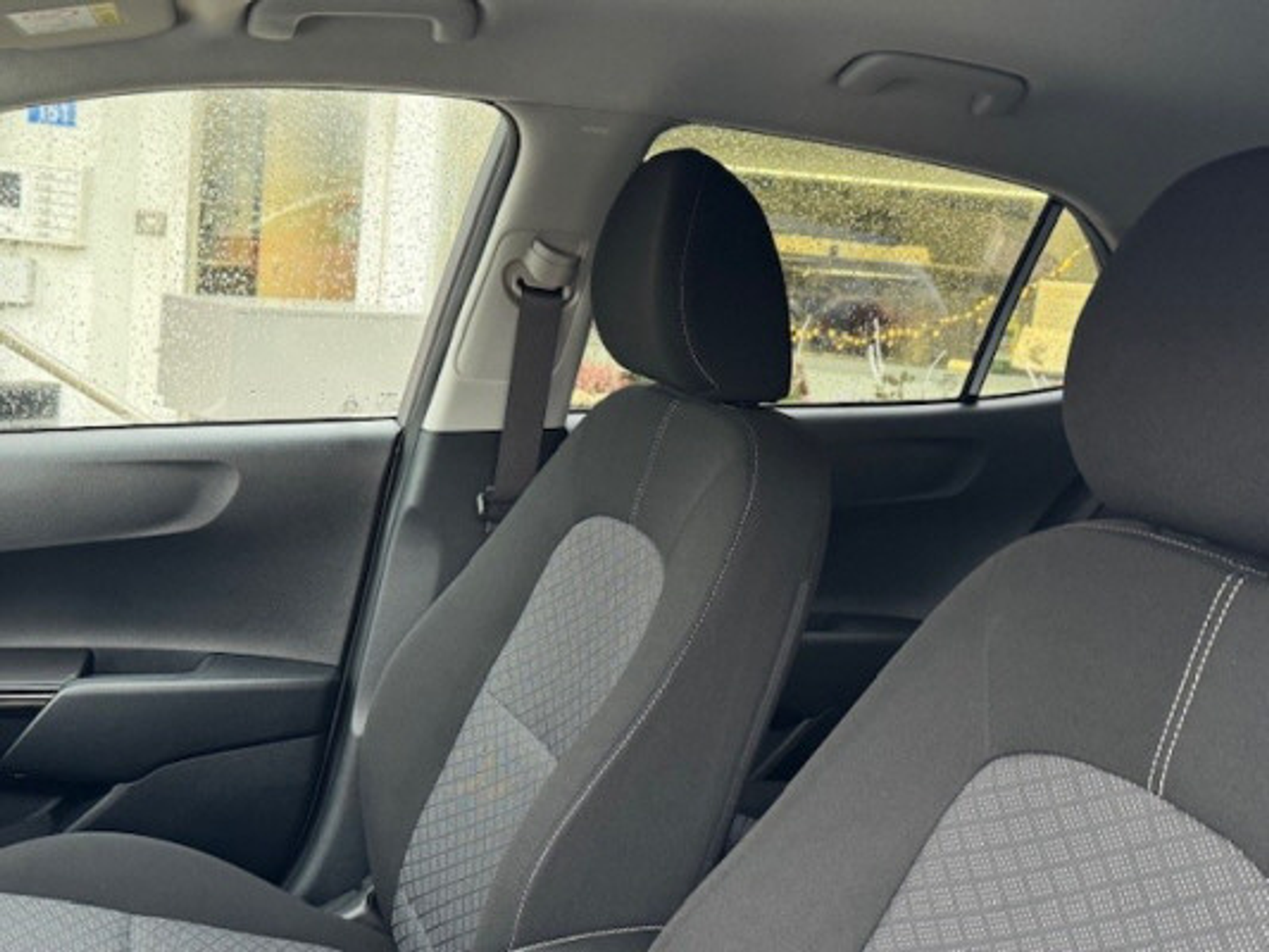 listing desktop thumbnail image 5