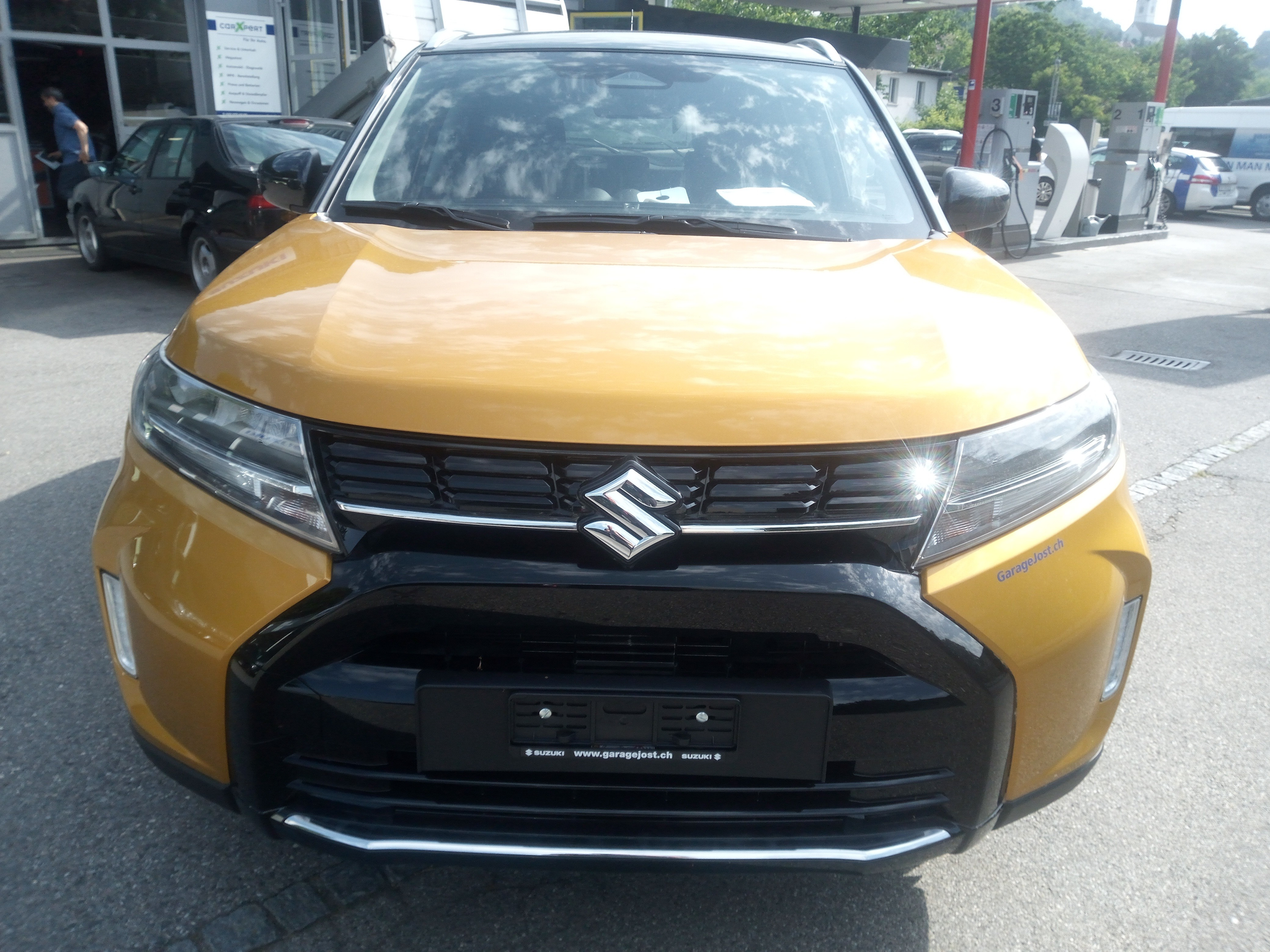 listing desktop thumbnail image 22