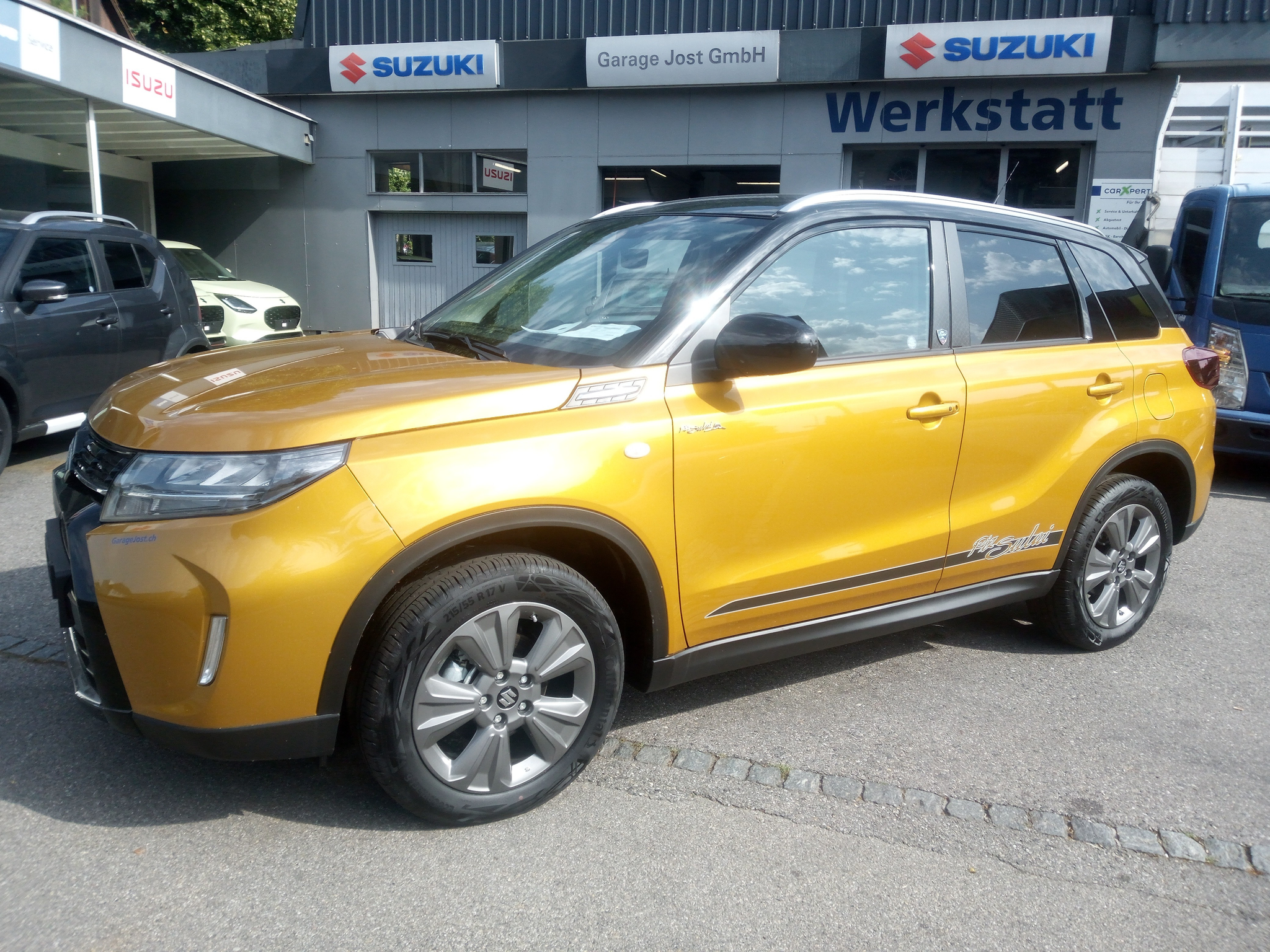 listing desktop thumbnail image 12