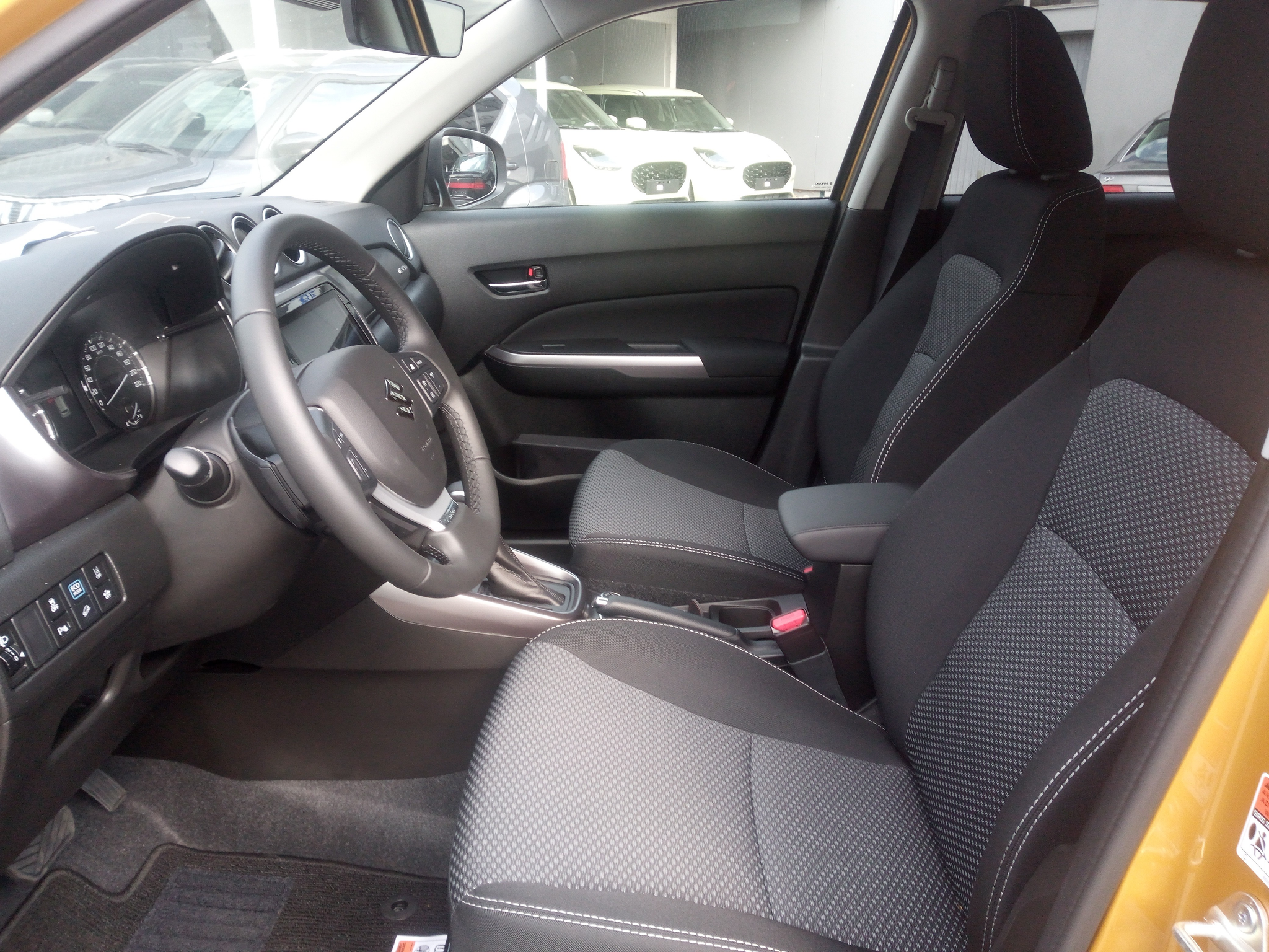 listing desktop thumbnail image 8