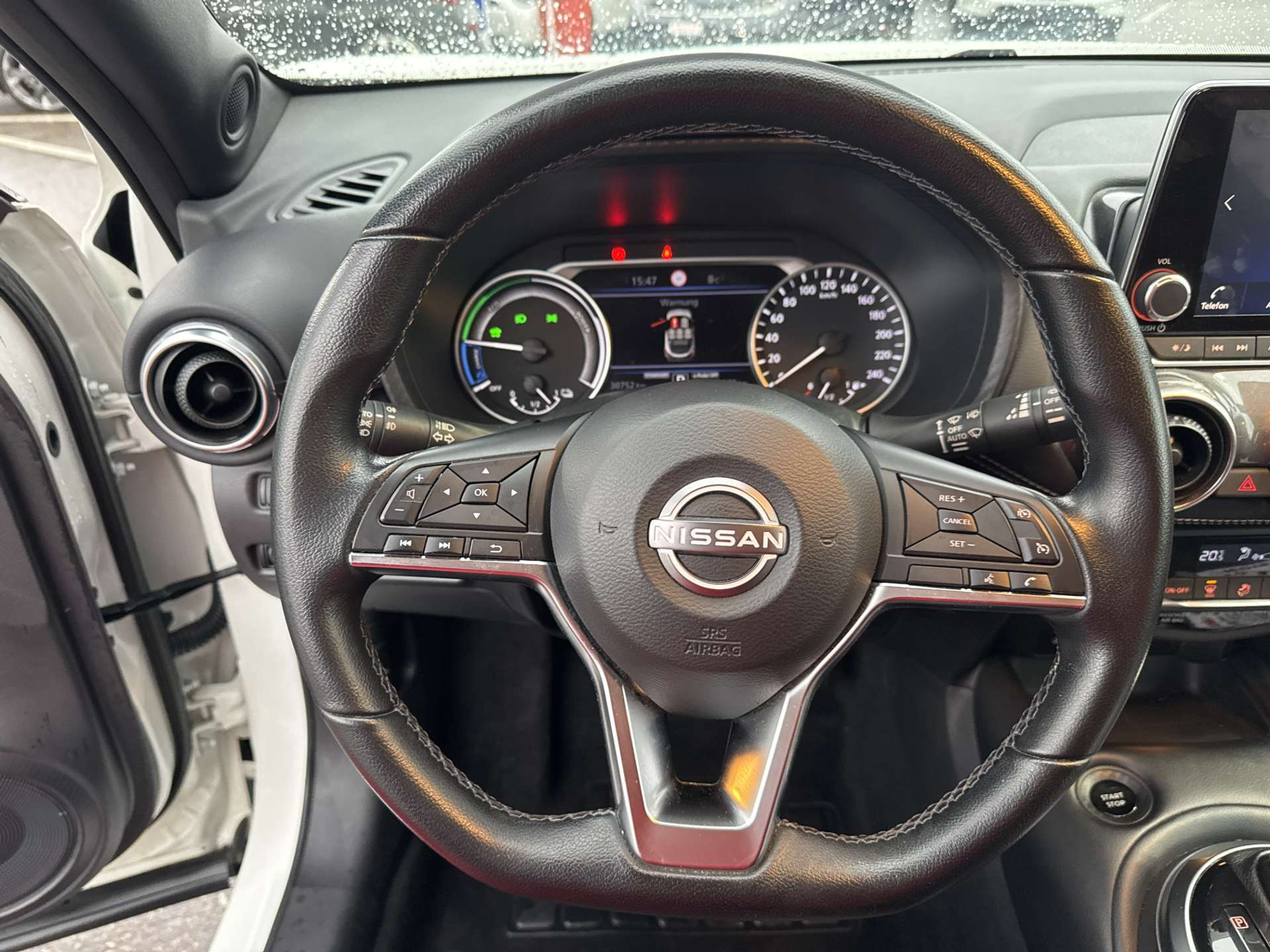 listing desktop thumbnail image 15