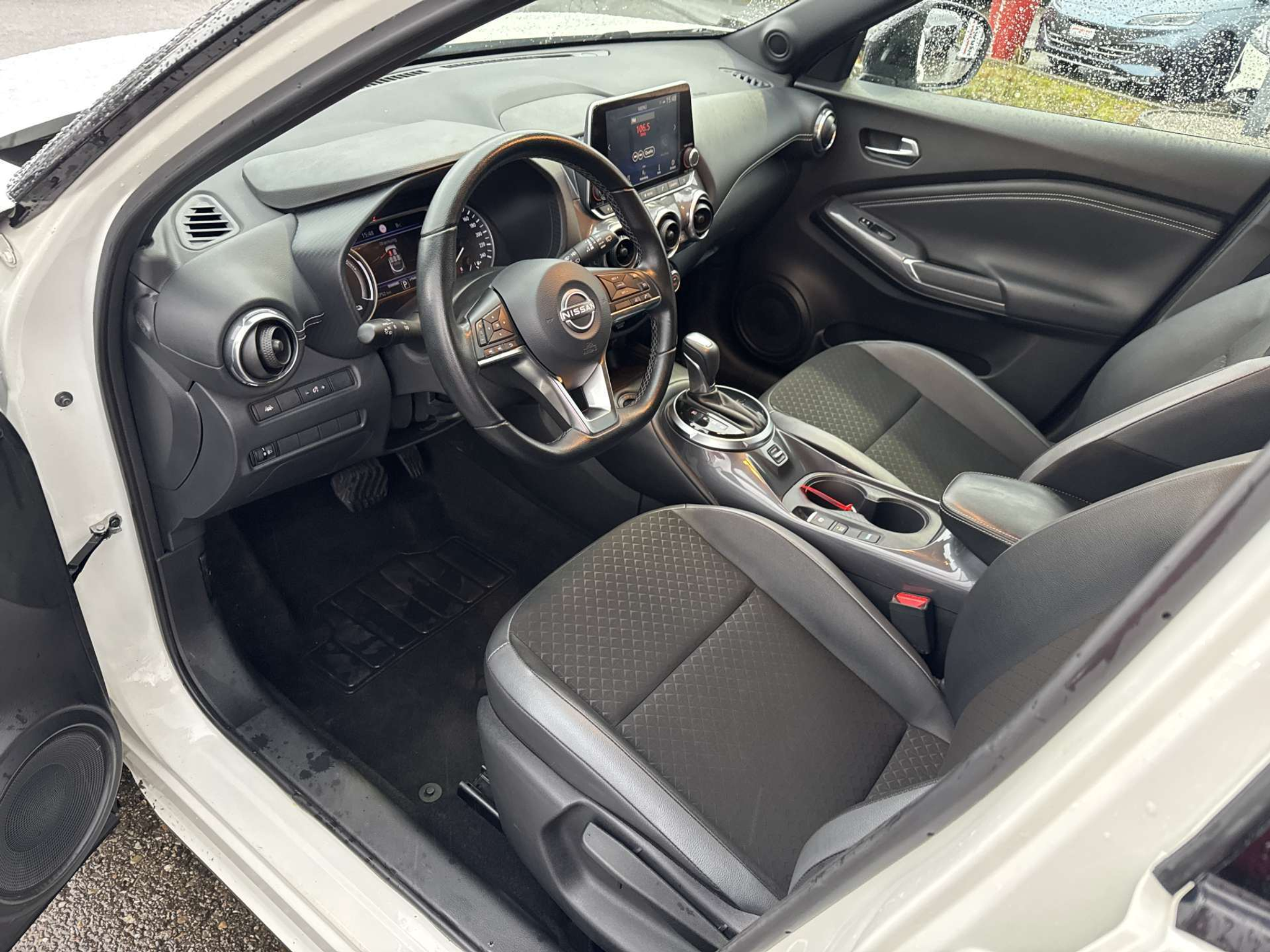 listing desktop thumbnail image 5