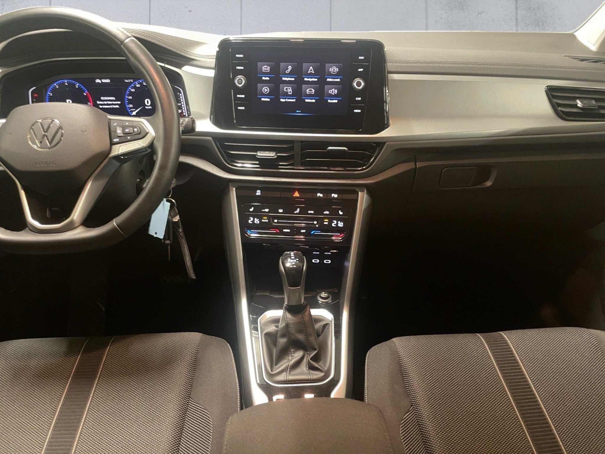 listing desktop thumbnail image 10