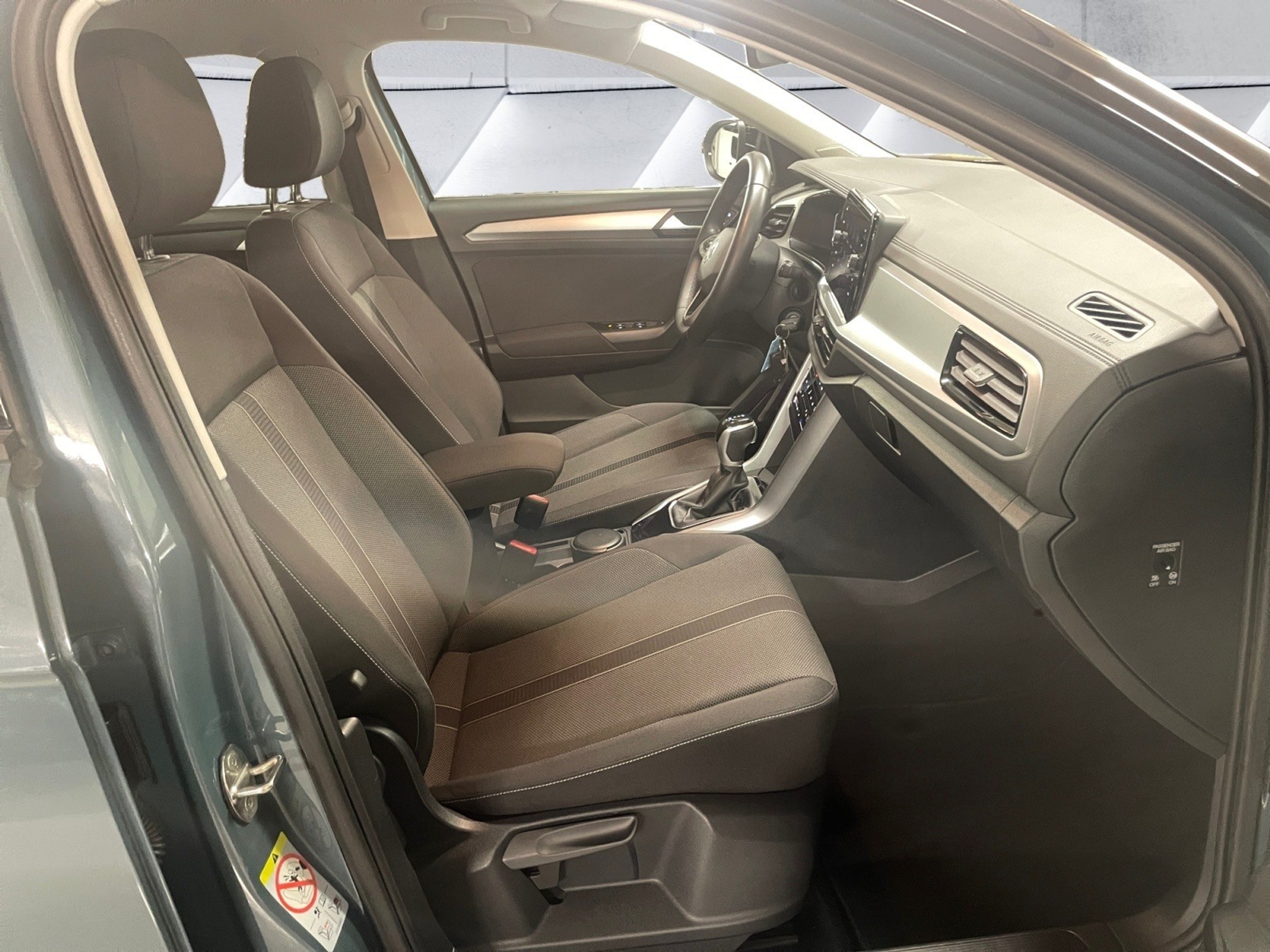 listing desktop thumbnail image 13