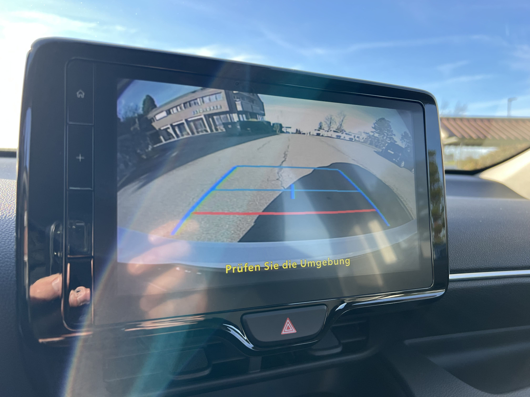 listing desktop thumbnail image 14