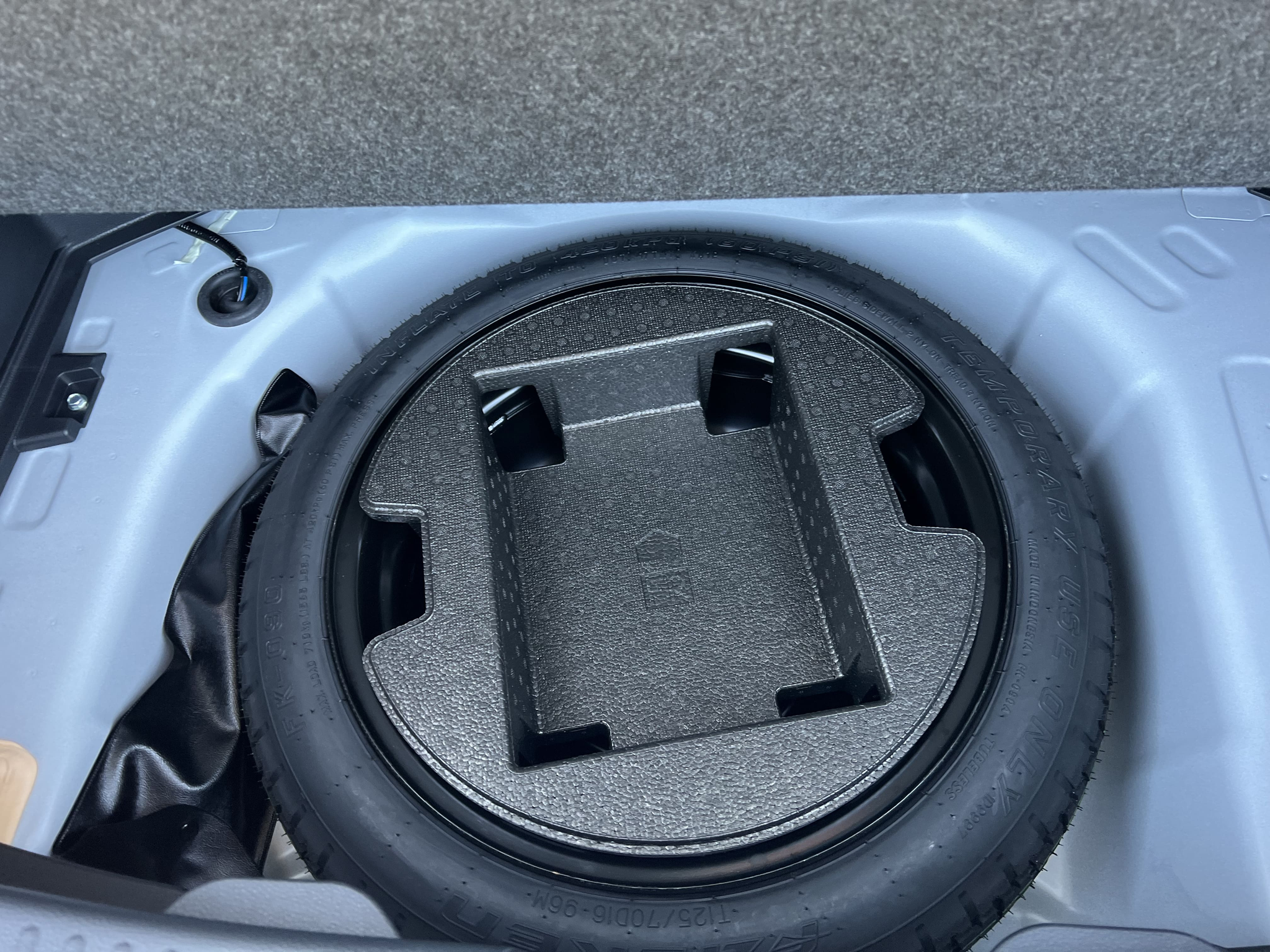 listing desktop thumbnail image 9