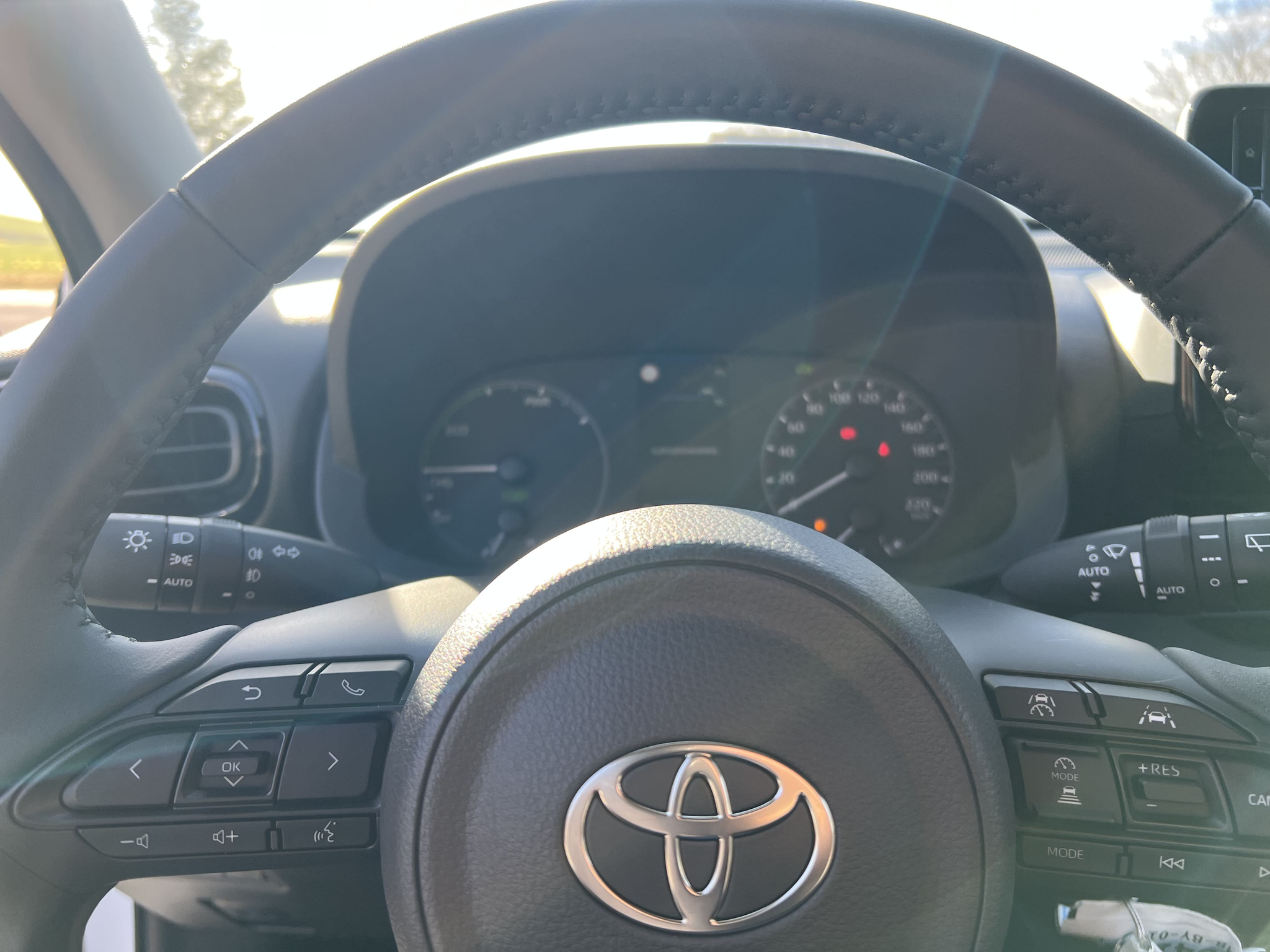 listing desktop thumbnail image 12