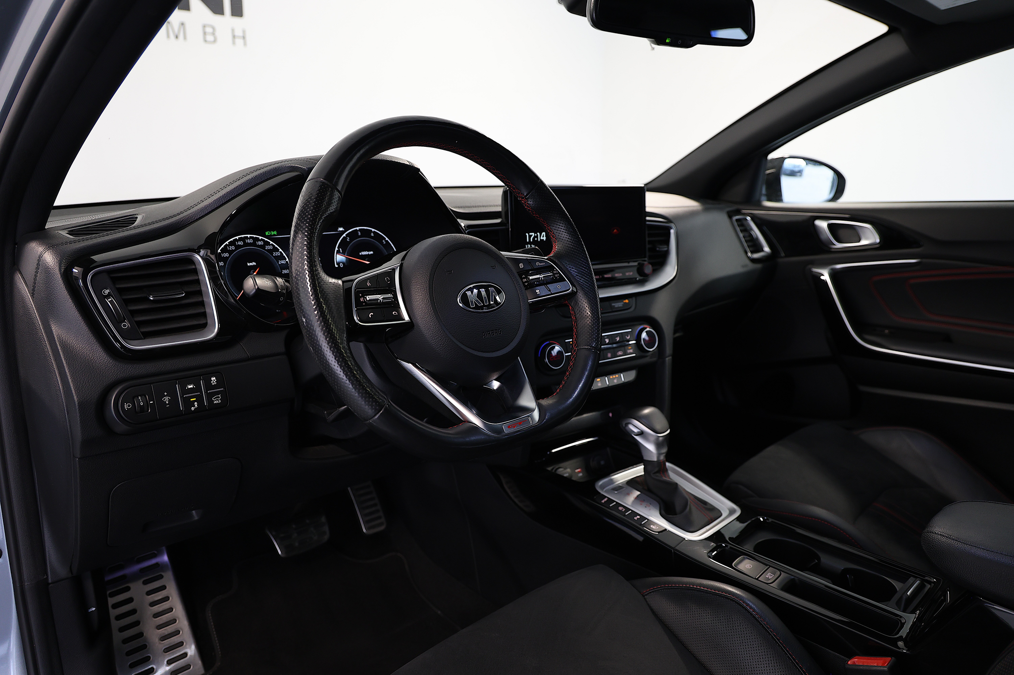 listing desktop thumbnail image 7