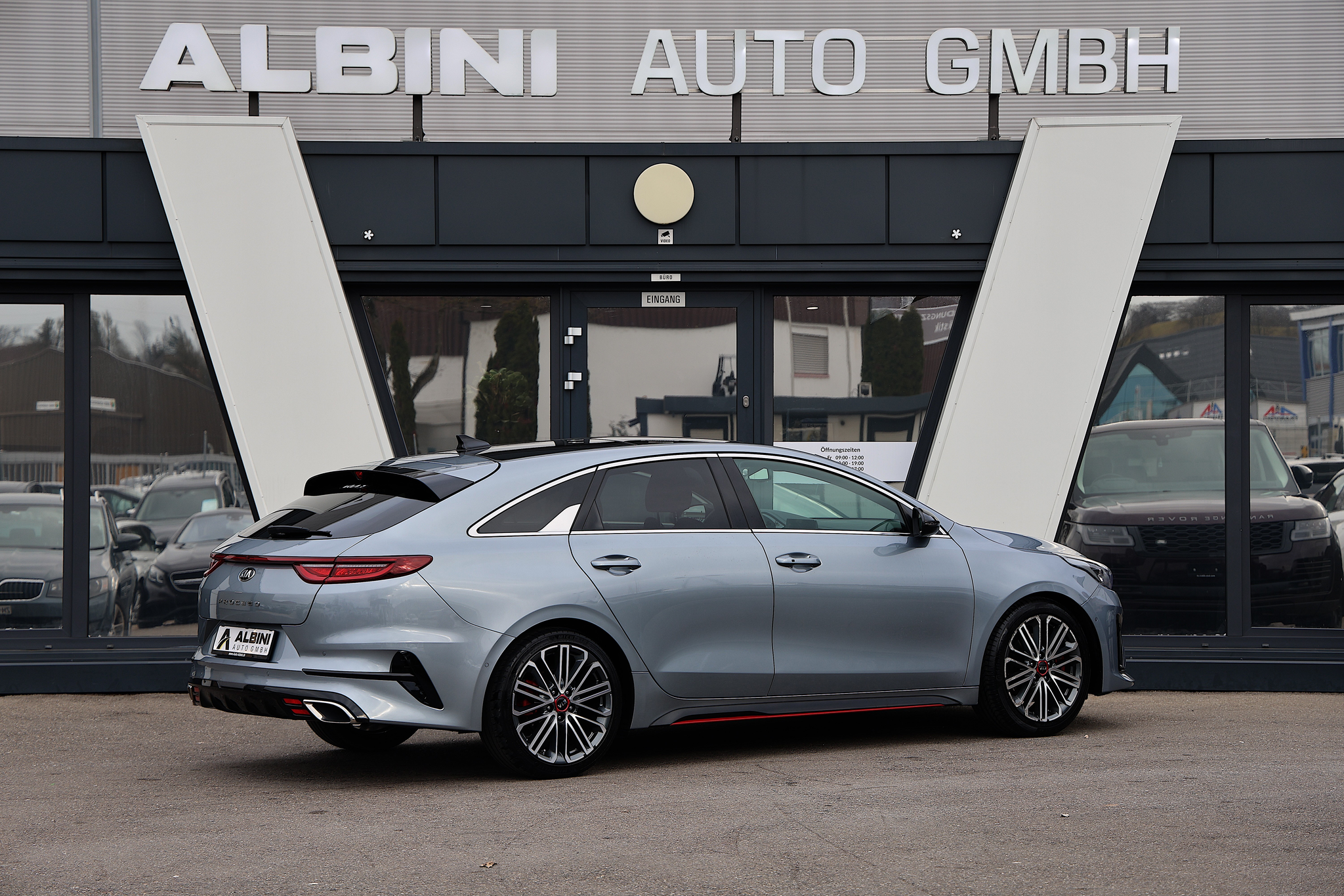 listing desktop thumbnail image 2