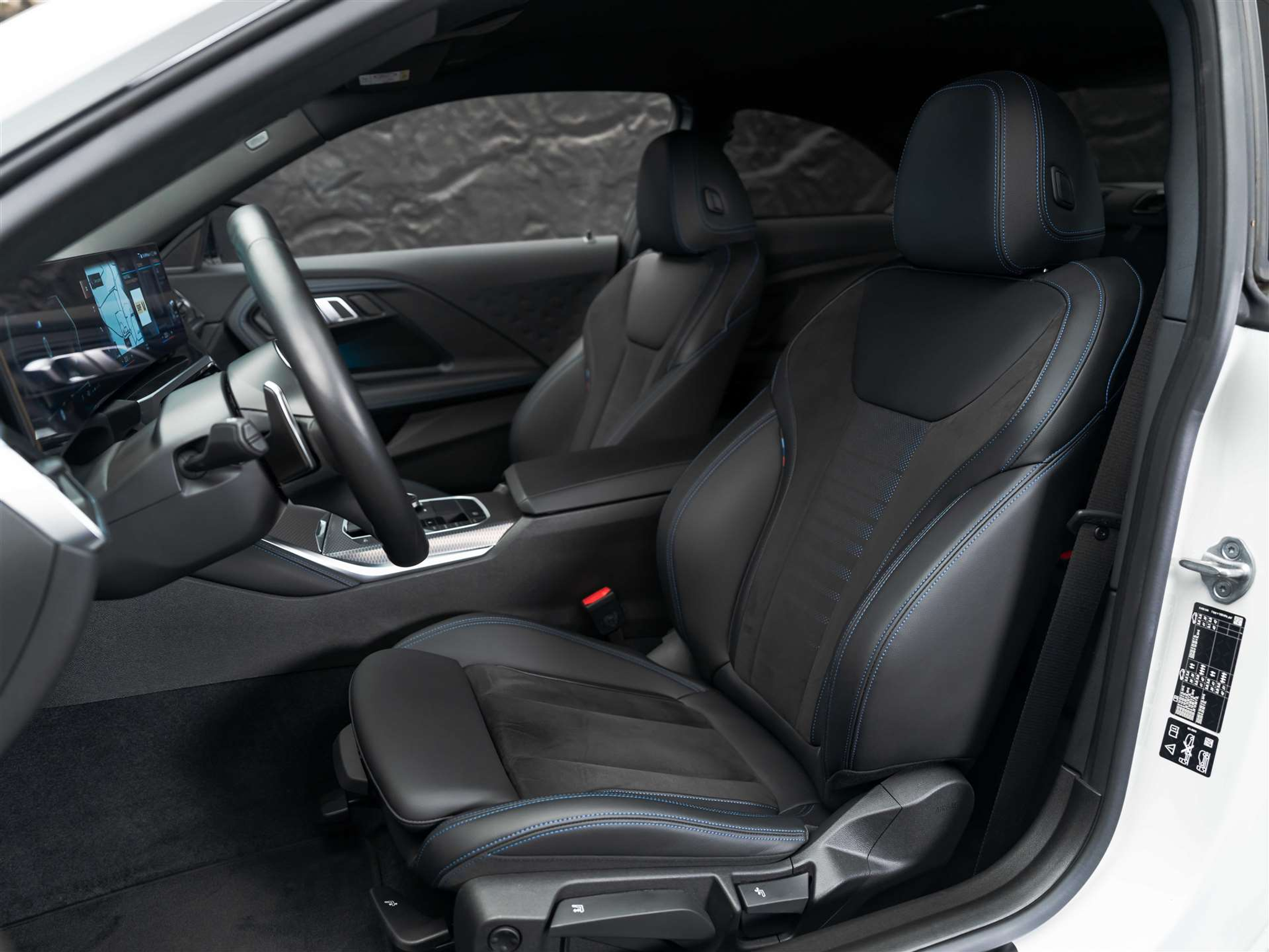 listing desktop thumbnail image 9