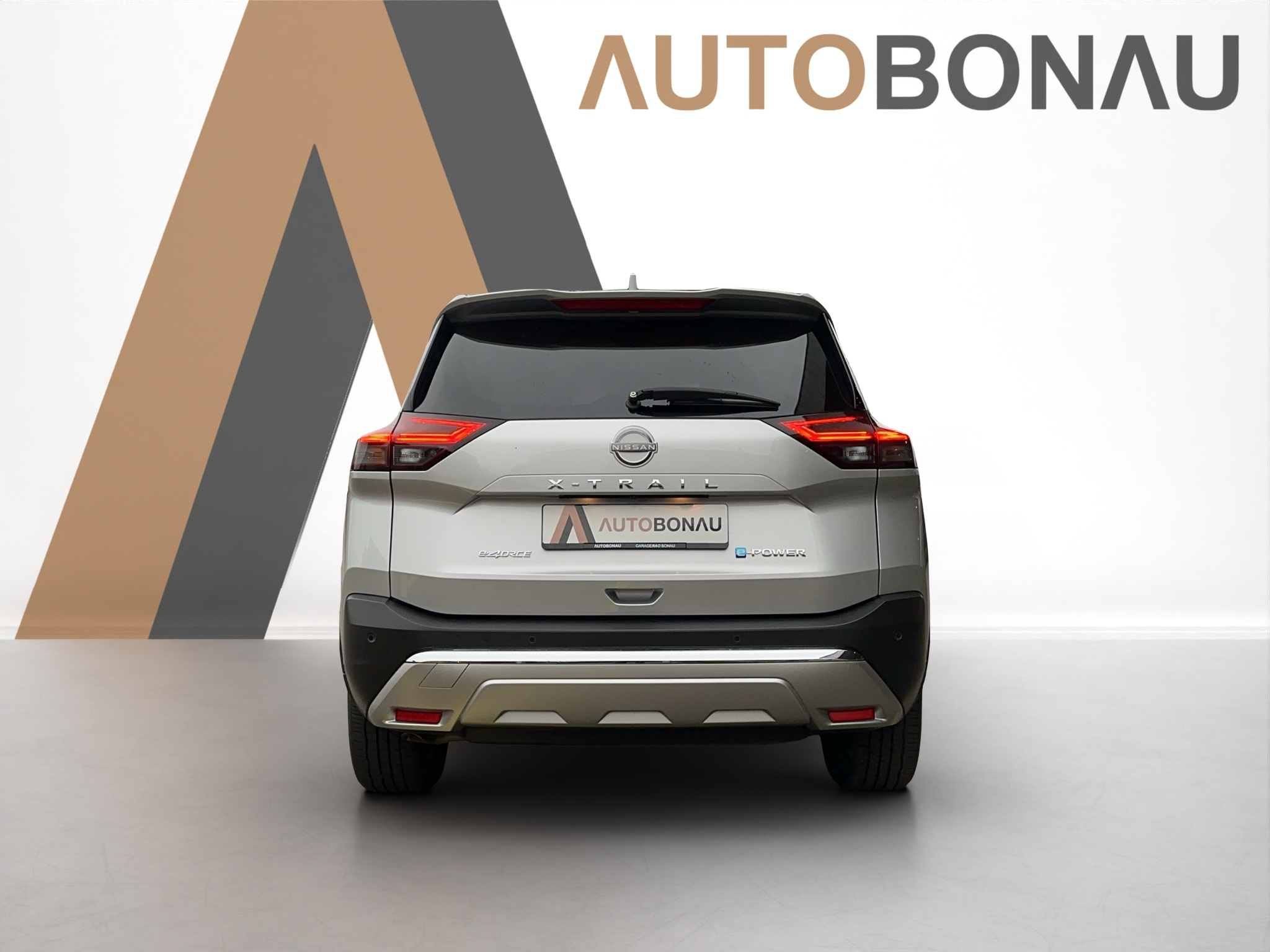 listing desktop thumbnail image 3